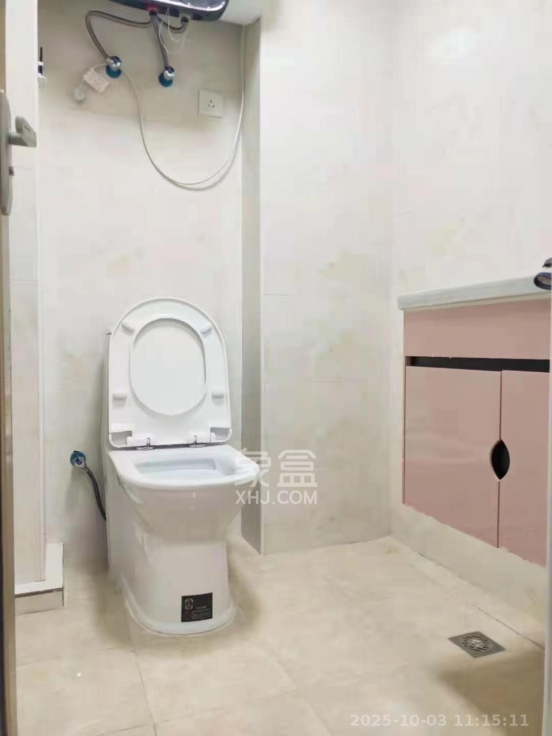 华府壹航线  1室0厅1卫   1600.00元/月室内图