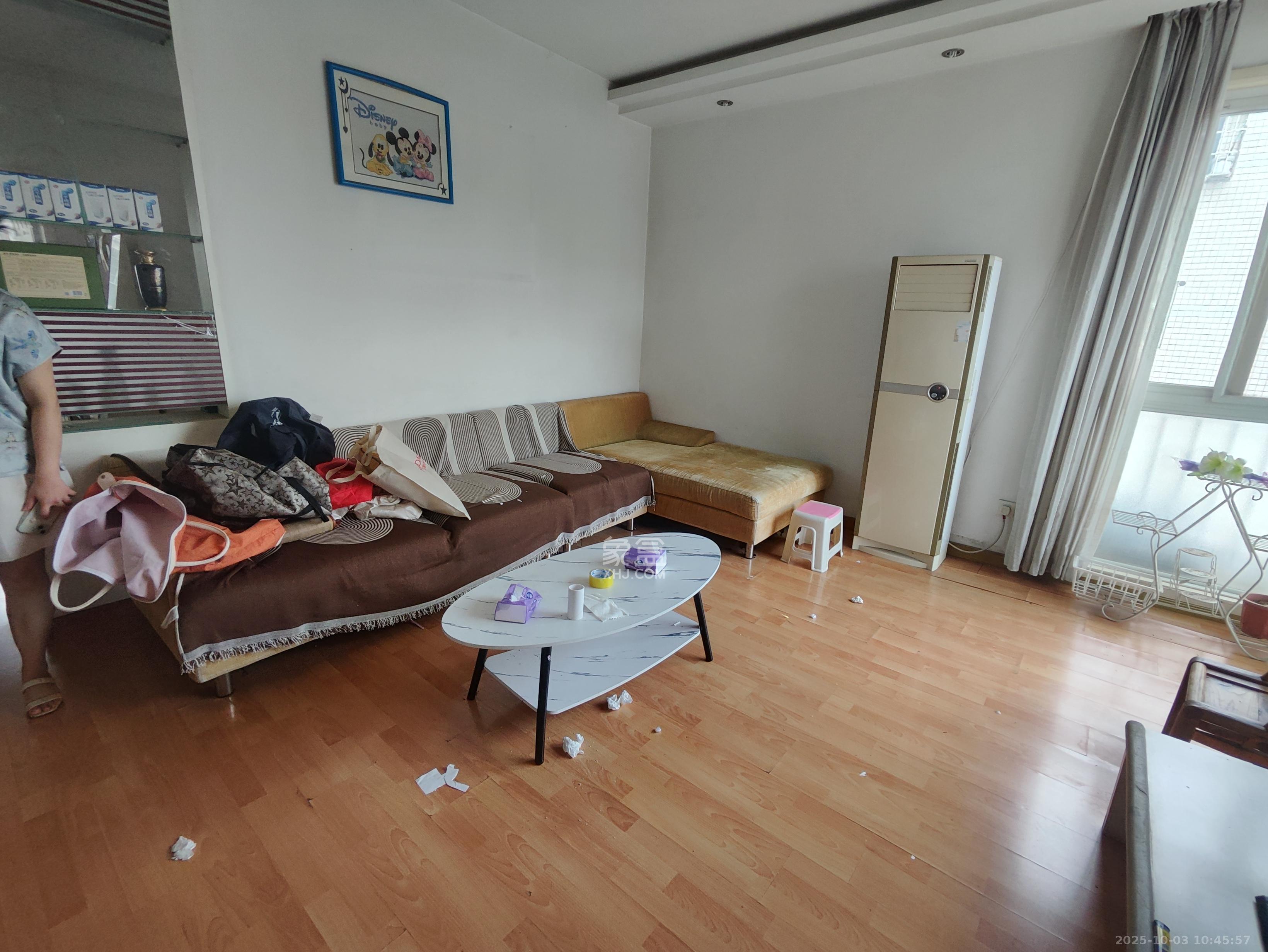 鑫天鑫城 2室2厅1卫 2200.0元/月 鑫天鑫城 2室2厅1卫 2200.0元/月室内图