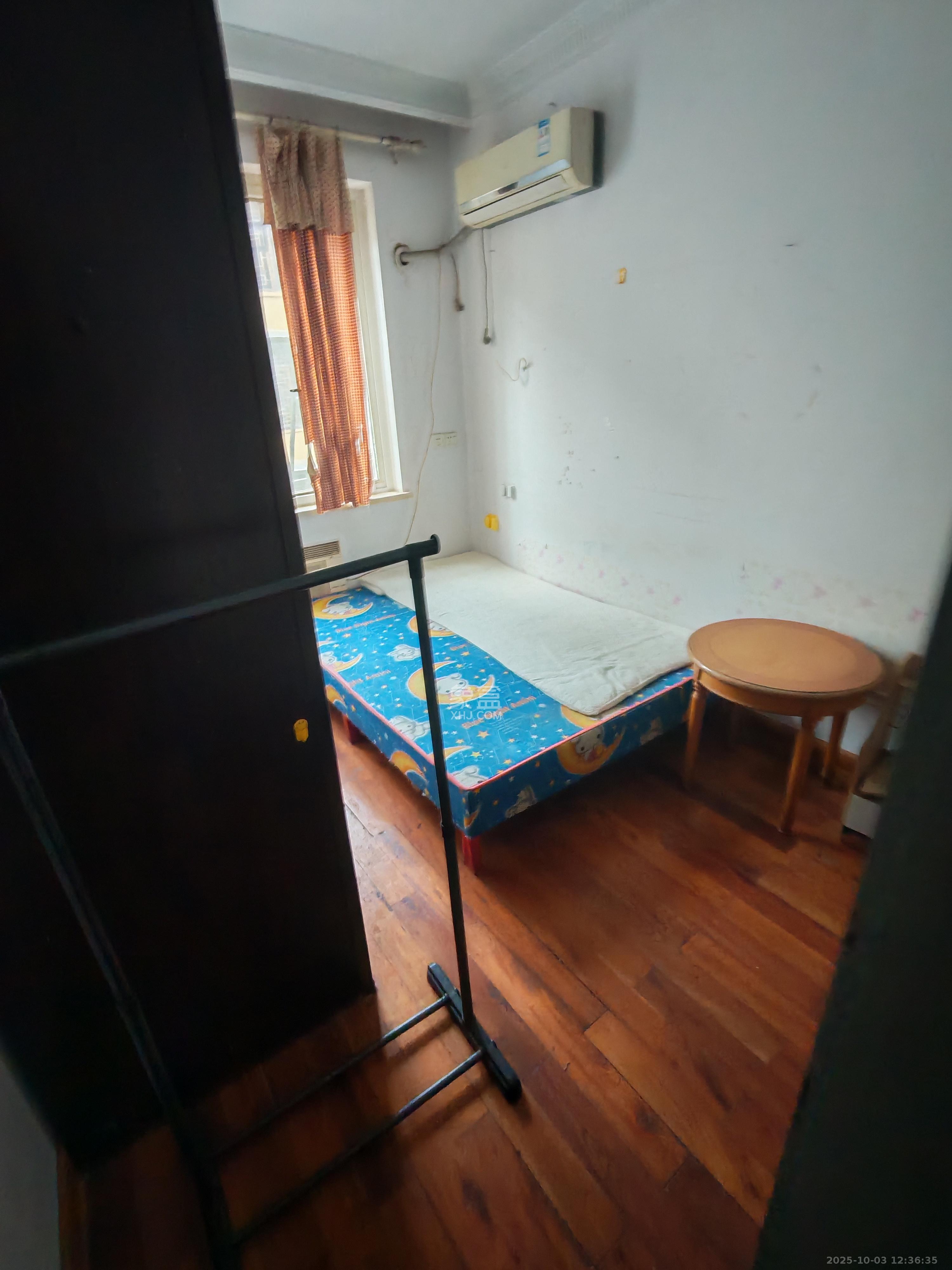 文艺路散盘 1室0厅0卫 2000.0元/月 文艺路散盘 1室0厅0卫 2000.0元/月室内图