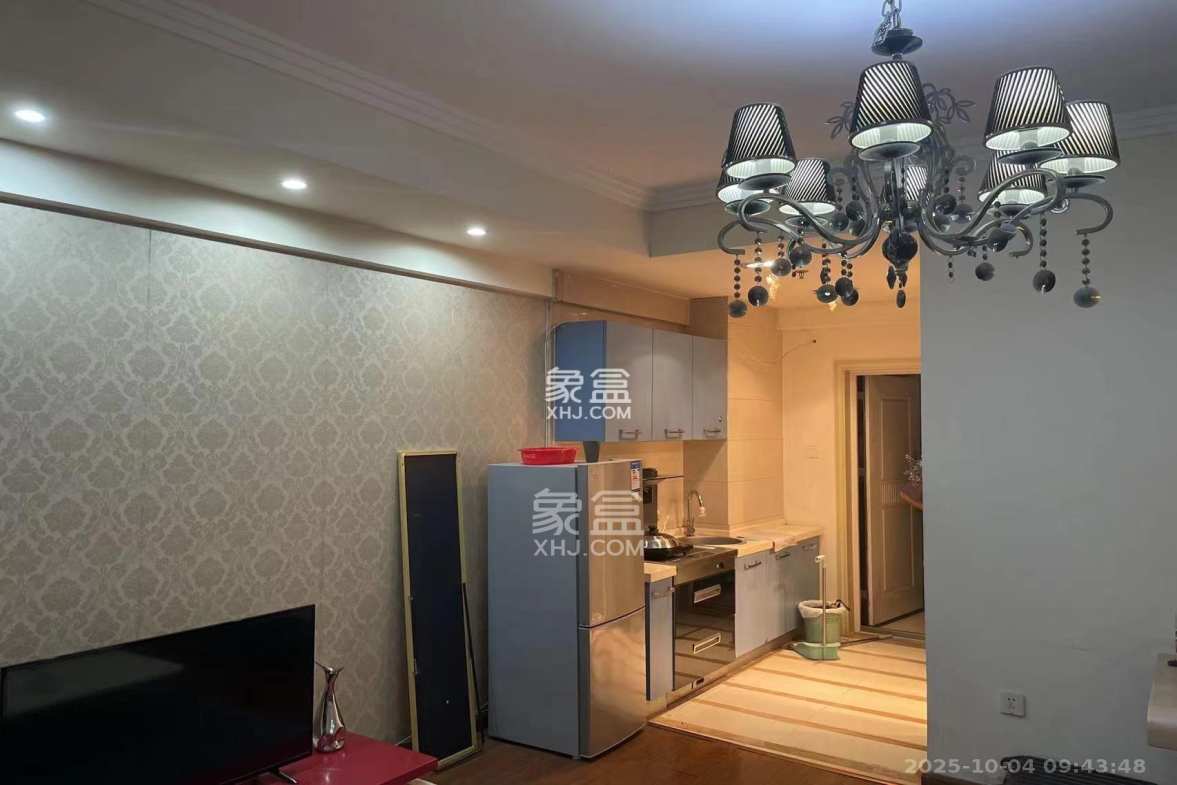 西子一间 1室1厅1卫 1600.0元/月 西子一间 1室1厅1卫 1600.0元/月室内图