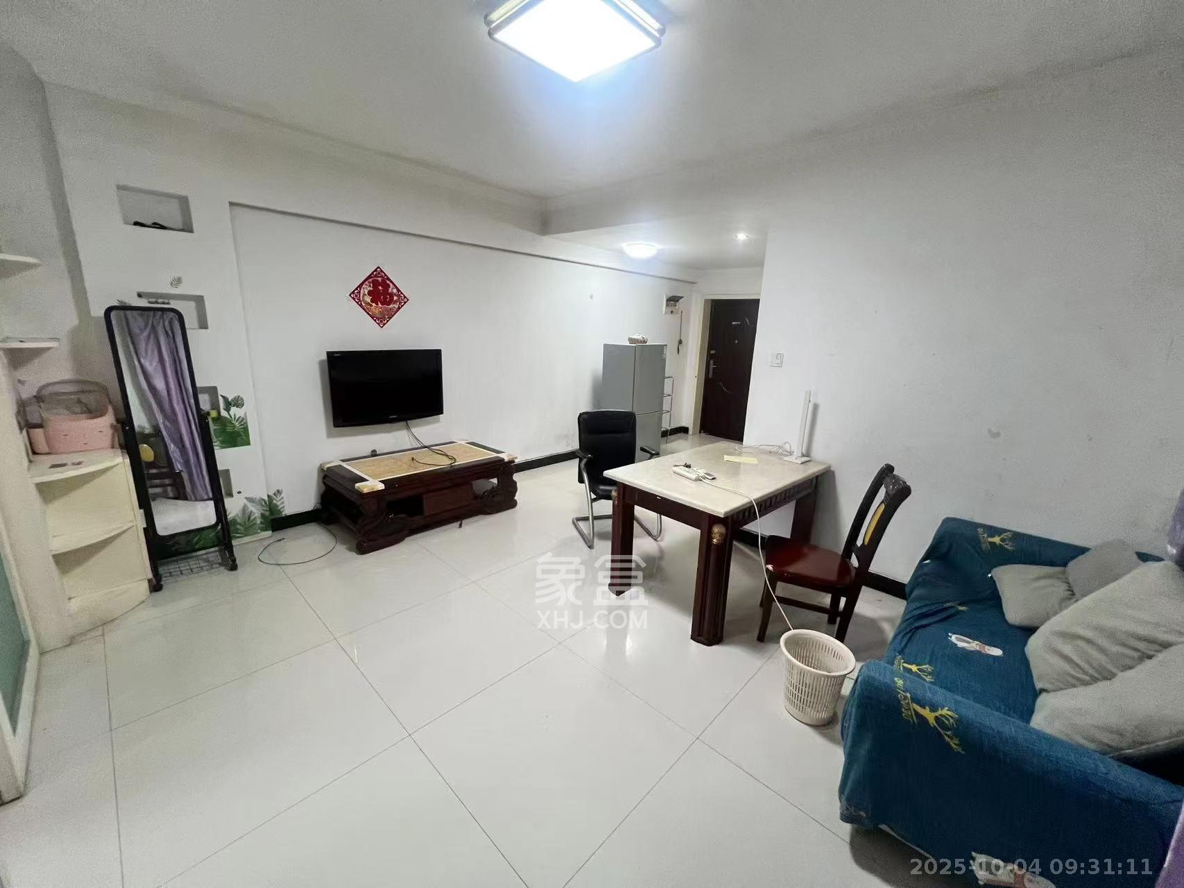 景泰雅苑(景江融城) 2室1厅1卫 2400.0元/月 景泰雅苑(景江融城) 2室1厅1卫 2400.0元/月室内图