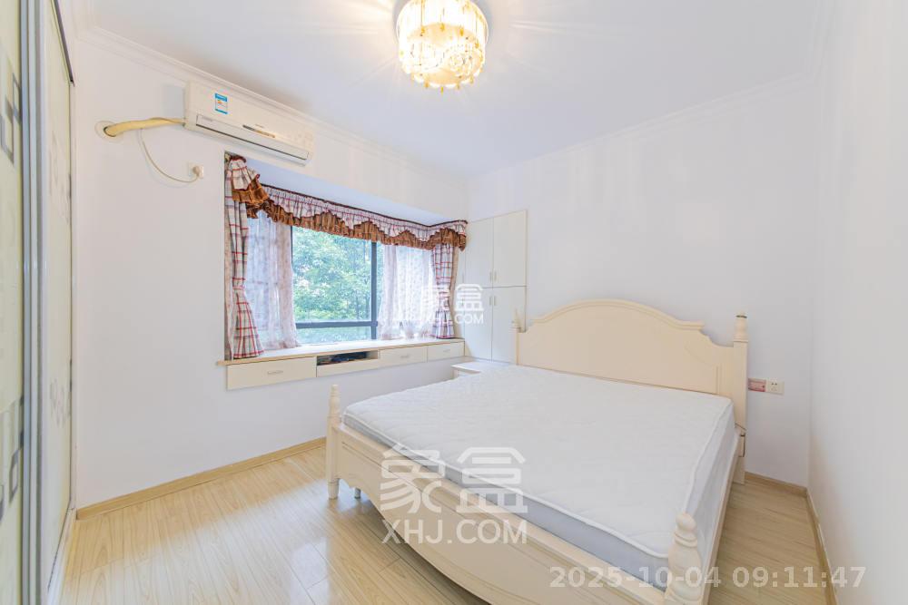 保利花园 2室1厅1卫 2200.0元/月 保利花园 2室1厅1卫 2200.0元/月室内图