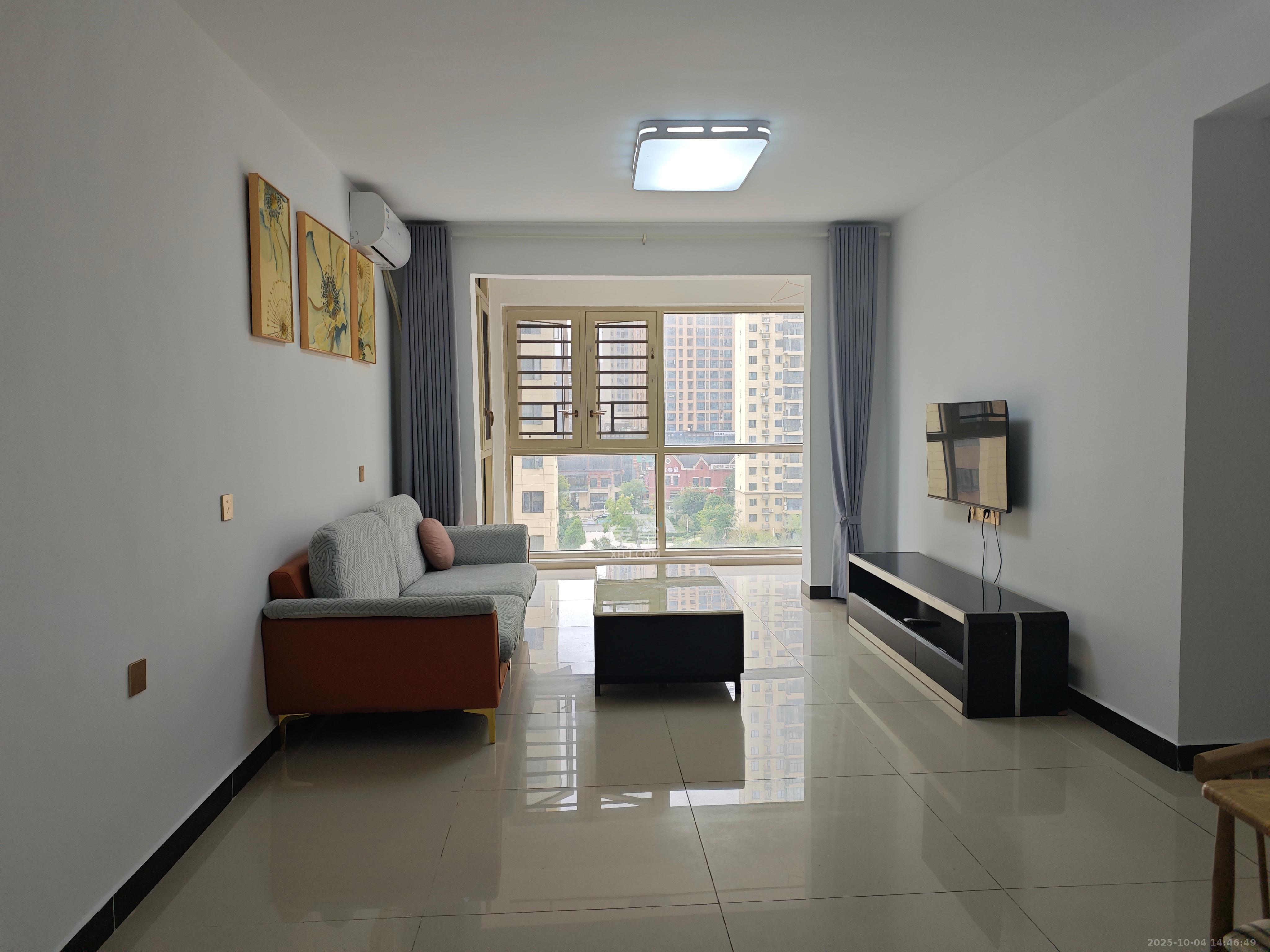 世茂璀璨天城 3室2厅2卫 3200.0元/月 世茂璀璨天城 3室2厅2卫 3200.0元/月室内图