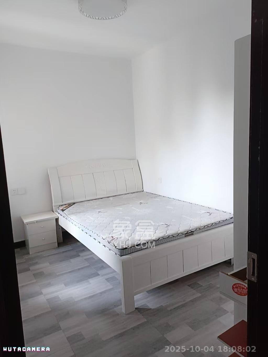 荣盛花语城 3室2厅1卫 1700.0元/月 荣盛花语城 3室2厅1卫 1700.0元/月室内图