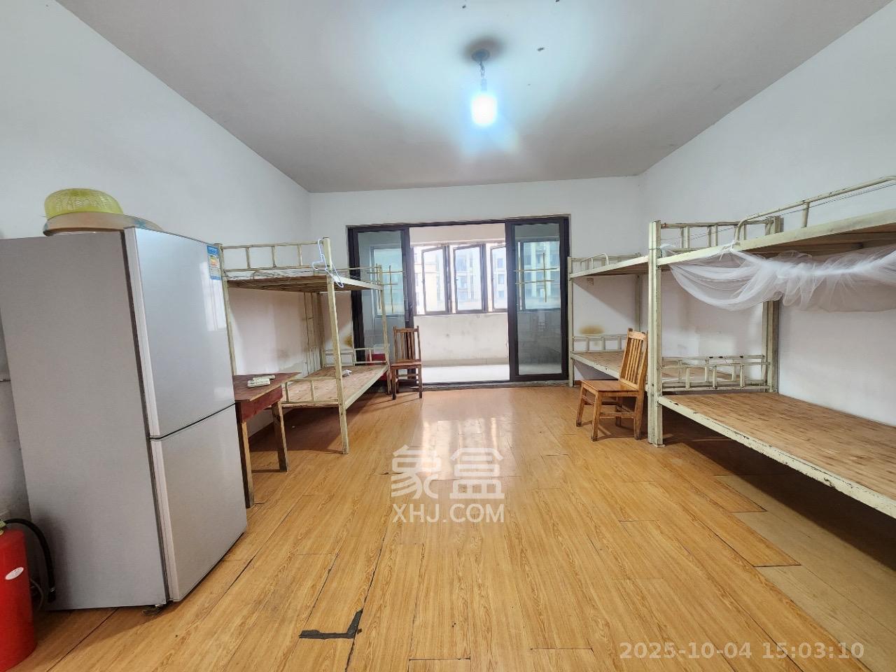 南山雍江汇(滨江国际新城) 4室2厅2卫 3100.0元/月 南山雍江汇(滨江国际新城) 4室2厅2卫 3100.0元/月室内图