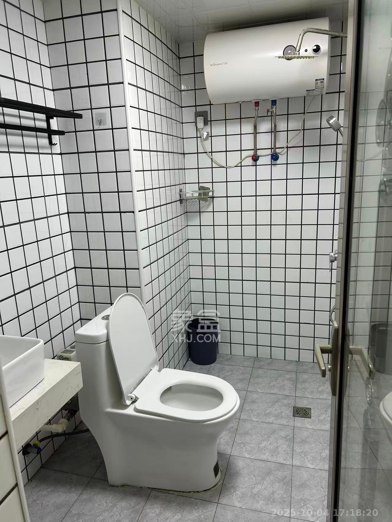 鑫远御文台一期 2室1厅1卫 1300.0元/月 鑫远御文台一期 2室1厅1卫 1300.0元/月室内图