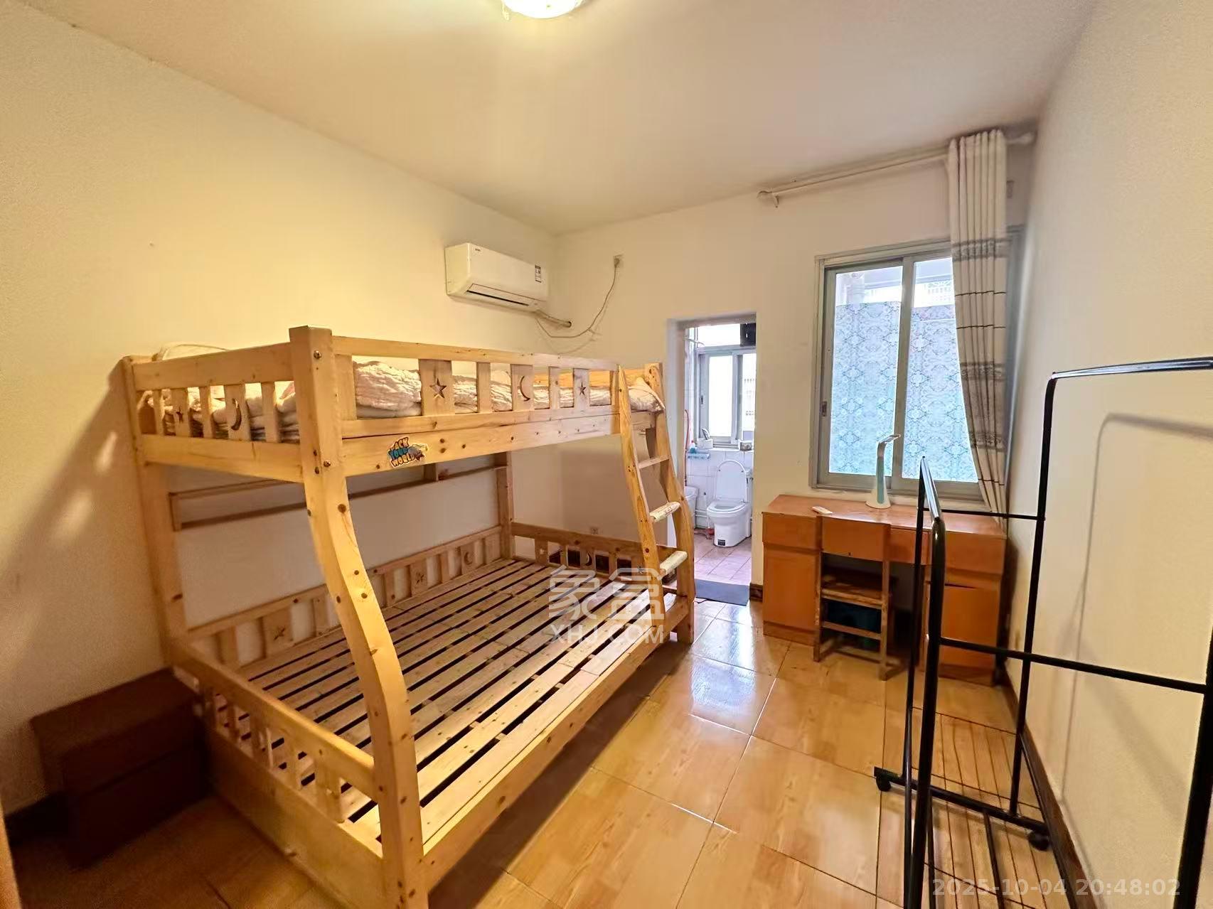 杏林小区  3室2厅2卫   2300.00元/月室内图