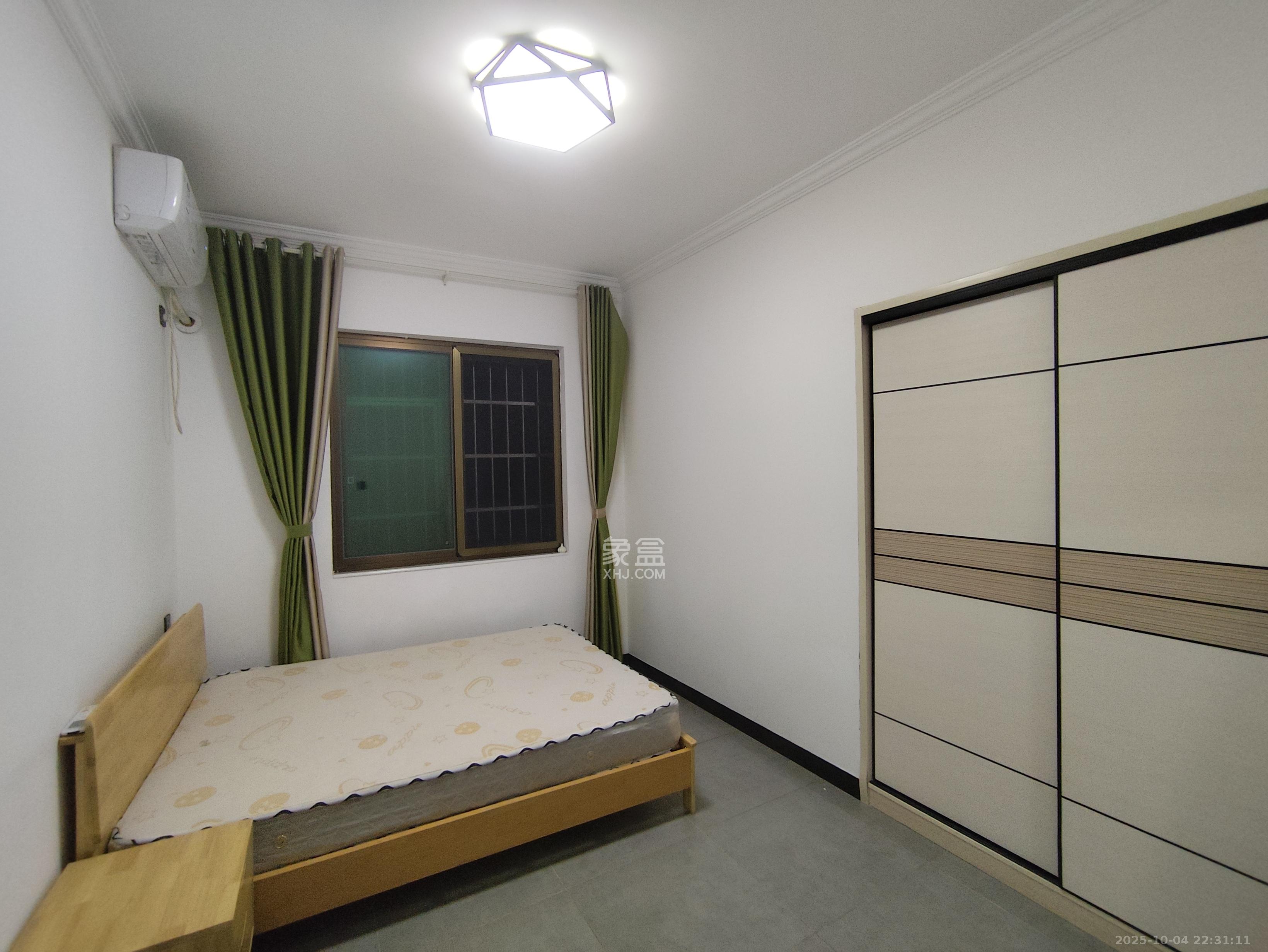 鄱阳佳郡 2室1厅1卫 1800.0元/月 鄱阳佳郡 2室1厅1卫 1800.0元/月室内图