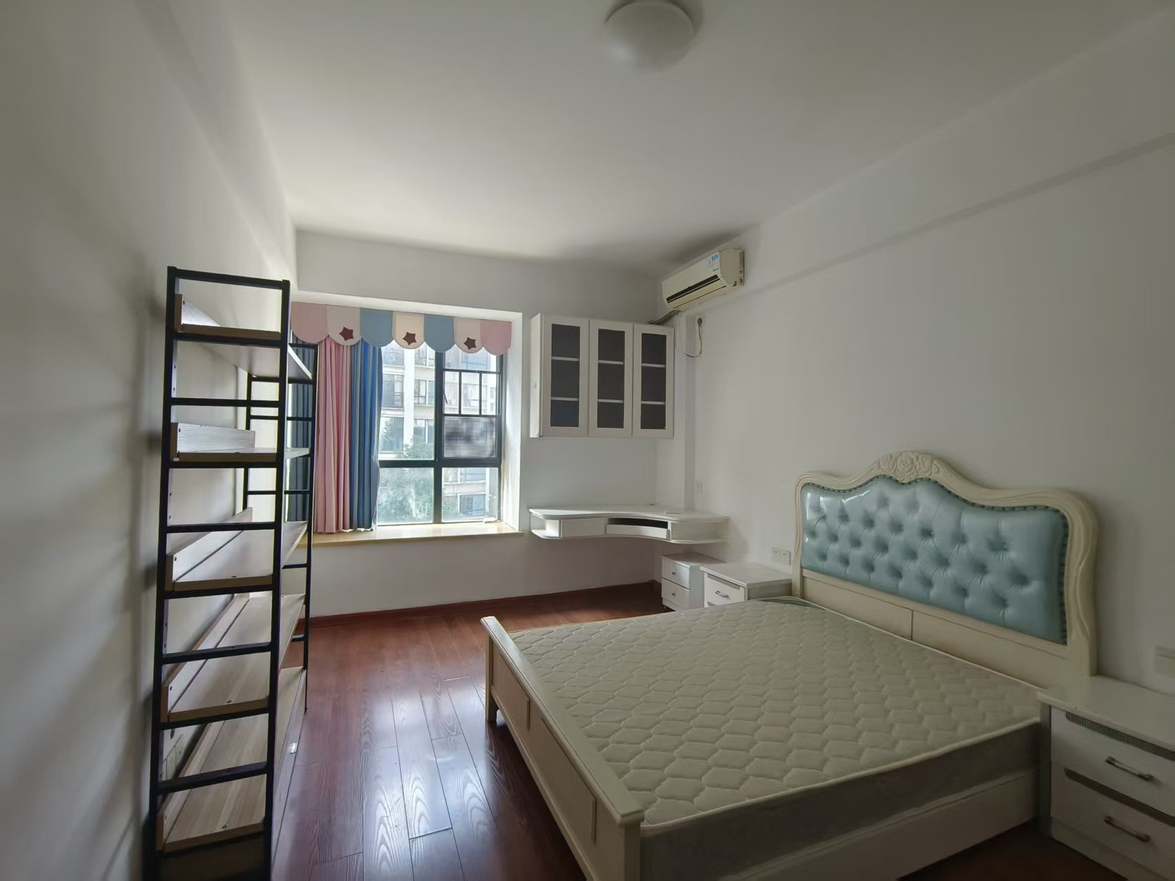 中核缇香名苑 3室2厅2卫 1800.0元/月 中核缇香名苑 3室2厅2卫 1800.0元/月室内图