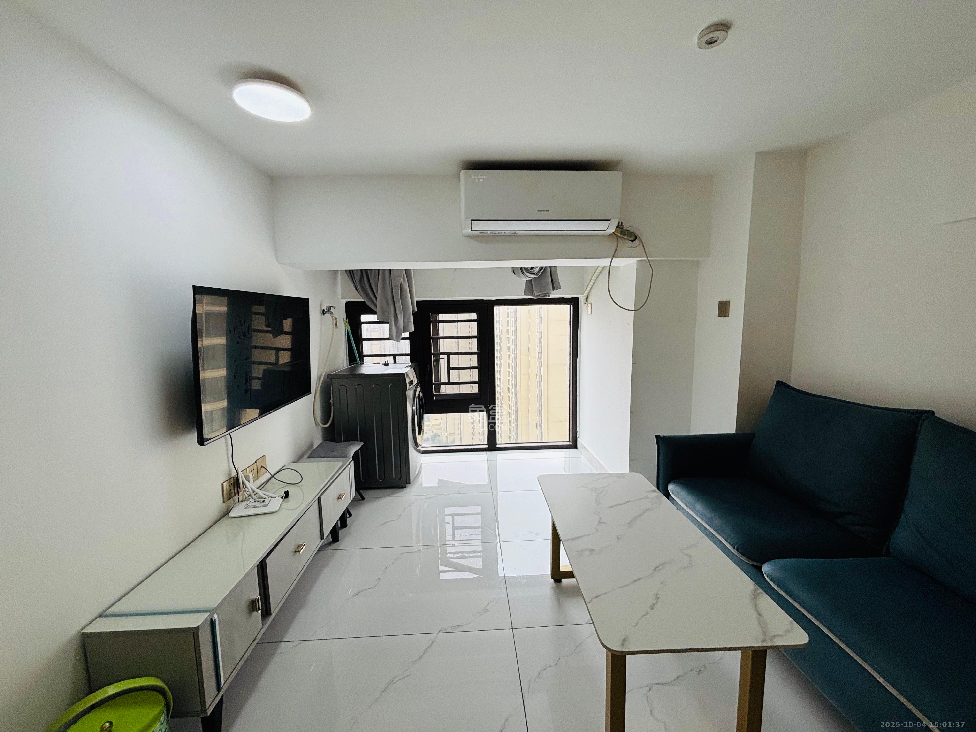 金地中交麓谷香颂(金地中交雅苑)  2室1厅0卫    1700.0元/月