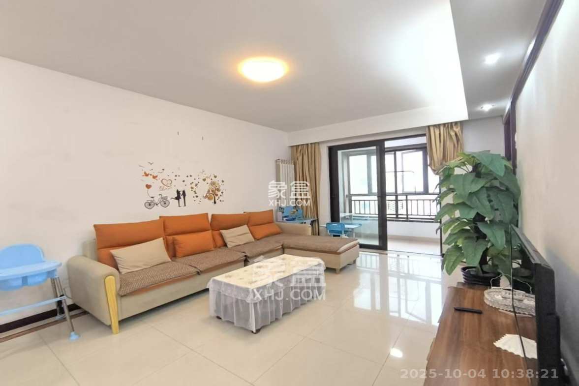 中海国际二期  1室2厅1卫    1800.0元/月 中海国际二期  1室2厅1卫    1800.0元/月室内图