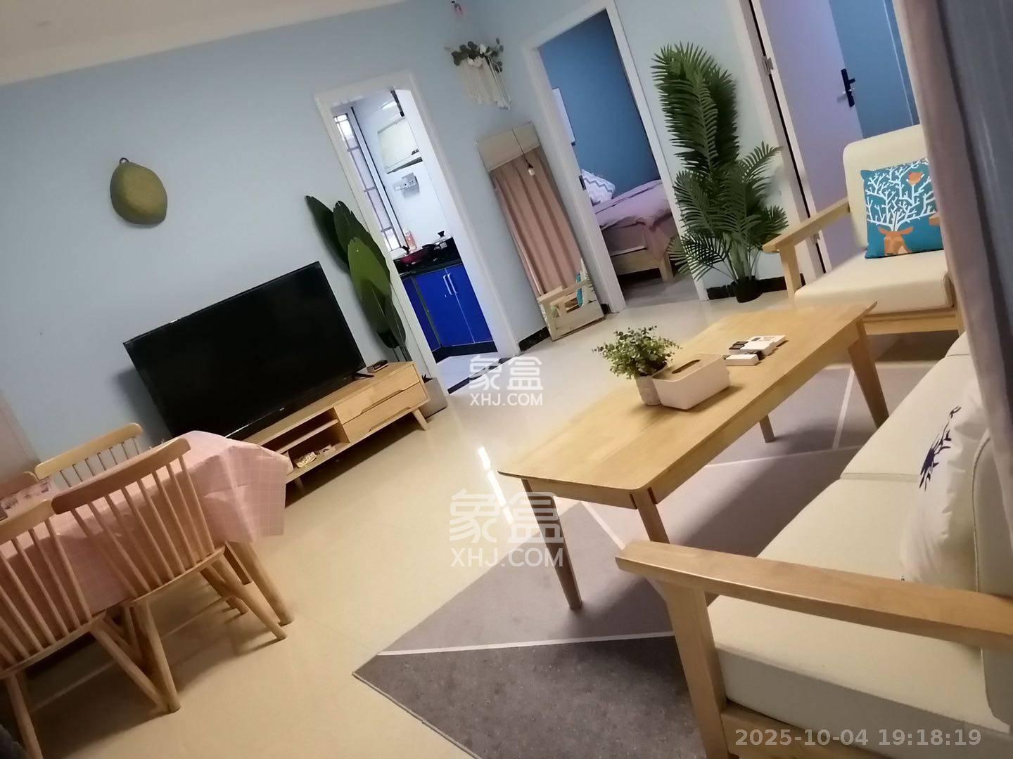 巧克力空间(建鸿达现代大厦) 3室2厅1卫 2000.0元/月 巧克力空间(建鸿达现代大厦) 3室2厅1卫 2000.0元/月室内图