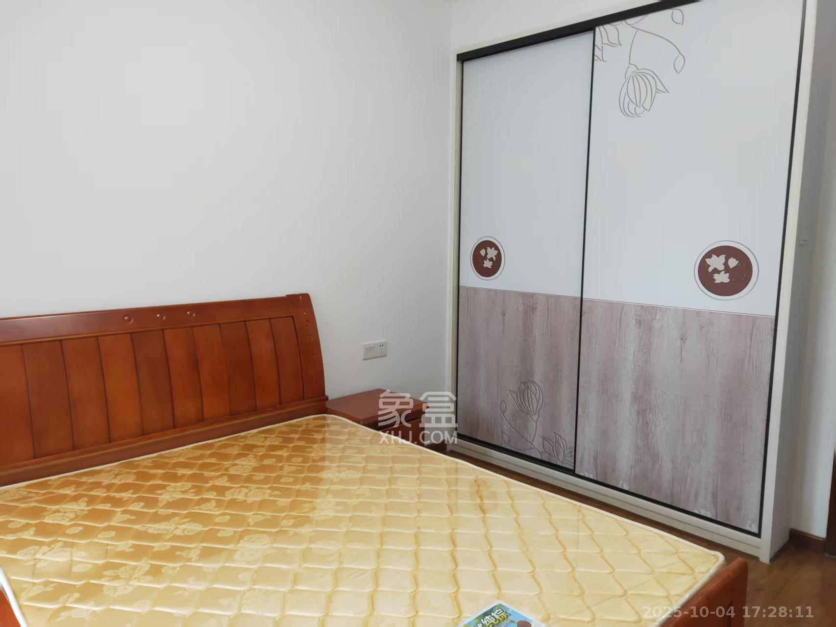 新城国际花都 4室2厅1卫 1500.0元/月 新城国际花都 4室2厅1卫 1500.0元/月室内图