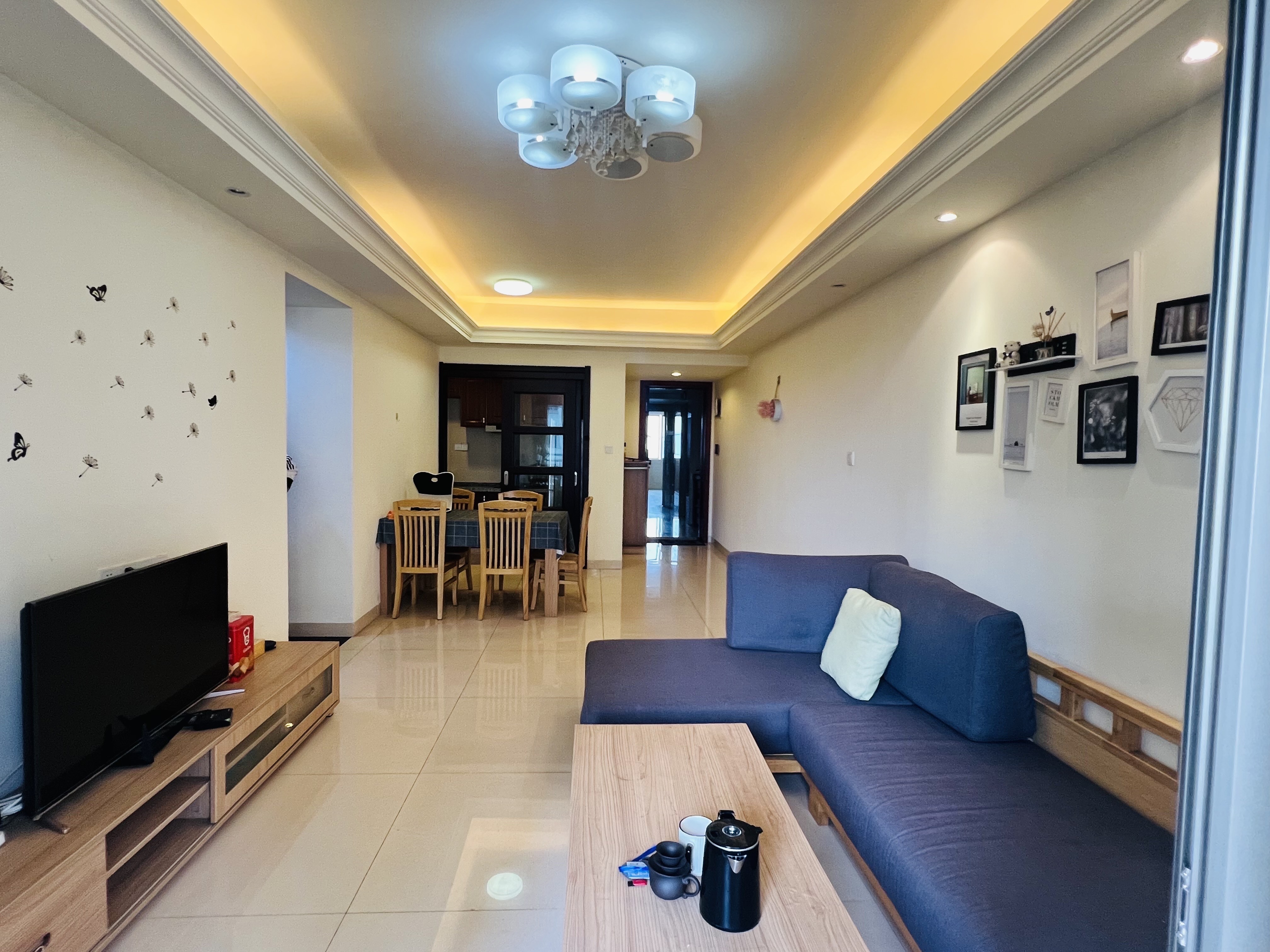 碧桂园  3室2厅1卫    1500.0元/月室内图