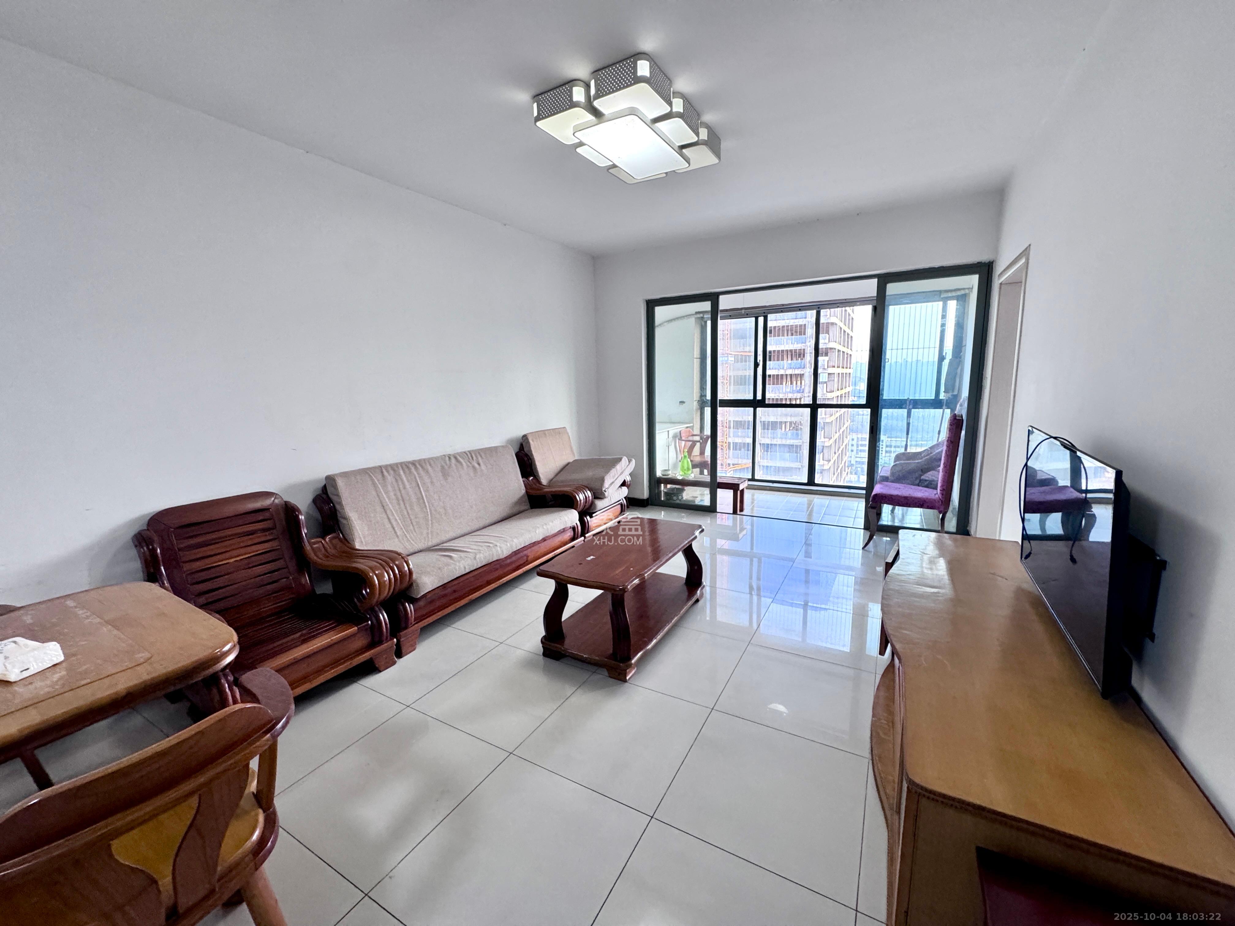 嘉宇盛世华章  3室2厅1卫    2600.0元/月