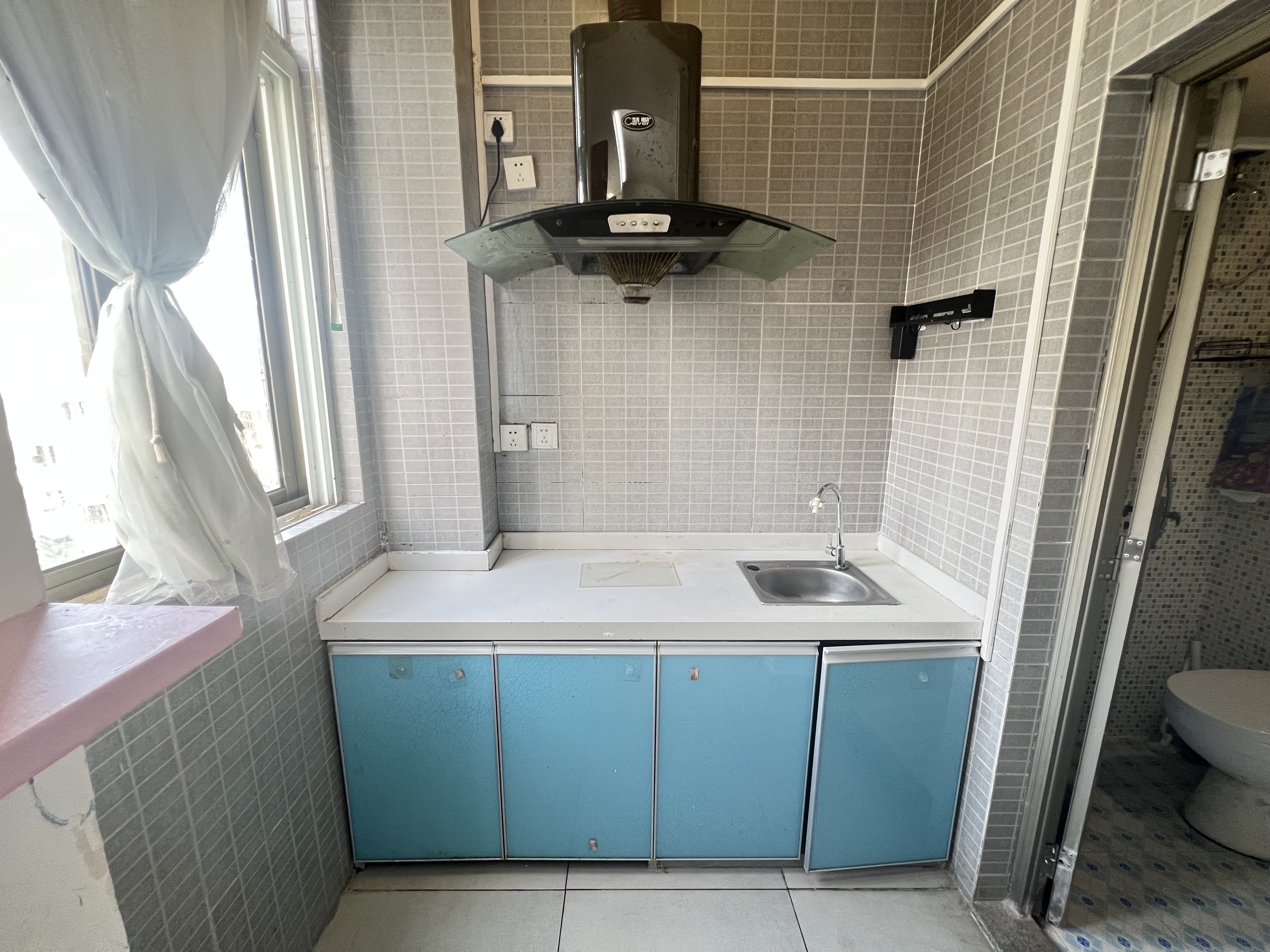 都市阳光 1室1厅1卫 1000.0元/月 都市阳光 1室1厅1卫 1000.0元/月室内图