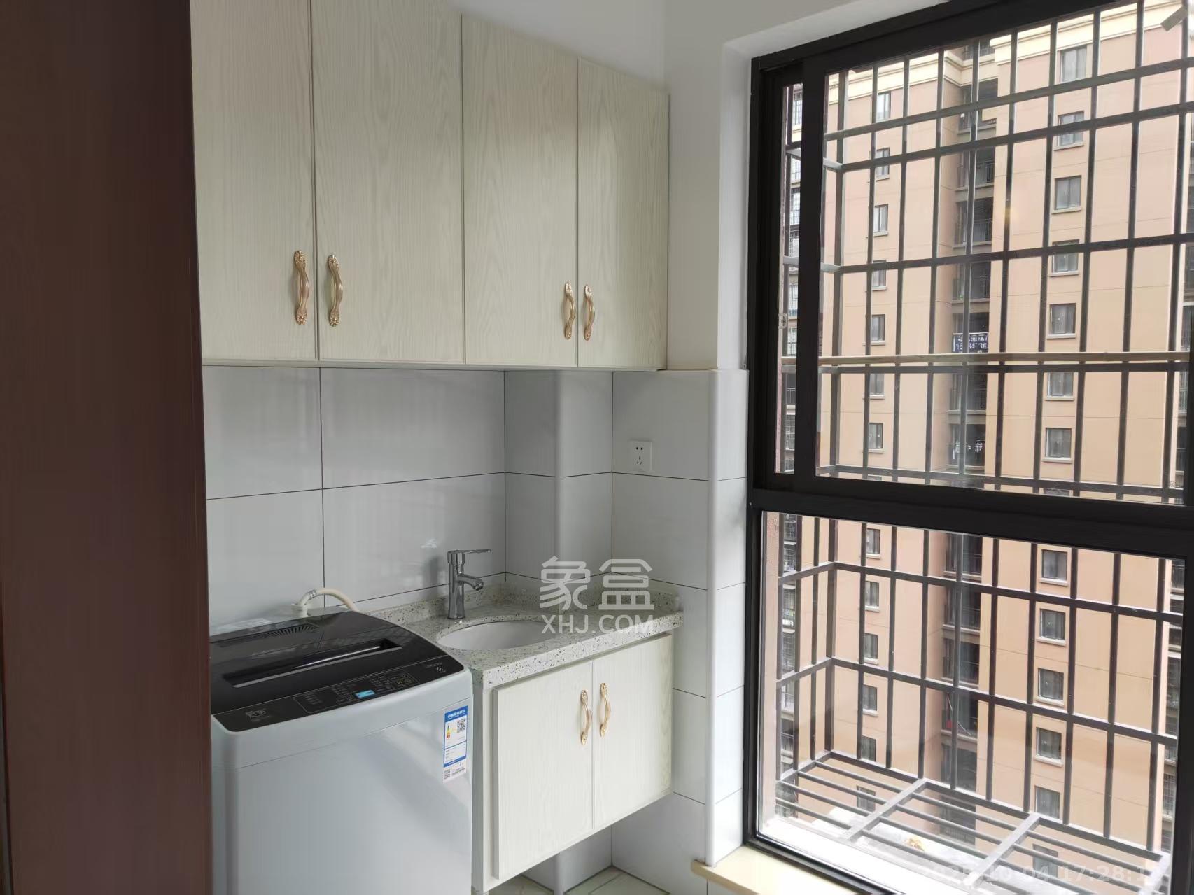 新城国际花都 4室2厅1卫 1500.0元/月 新城国际花都 4室2厅1卫 1500.0元/月室内图