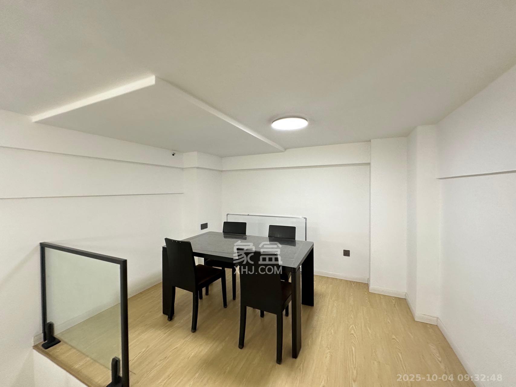 佳兆业云顶都汇 1室0厅1卫 1700.0元/月 佳兆业云顶都汇 1室0厅1卫 1700.0元/月室内图