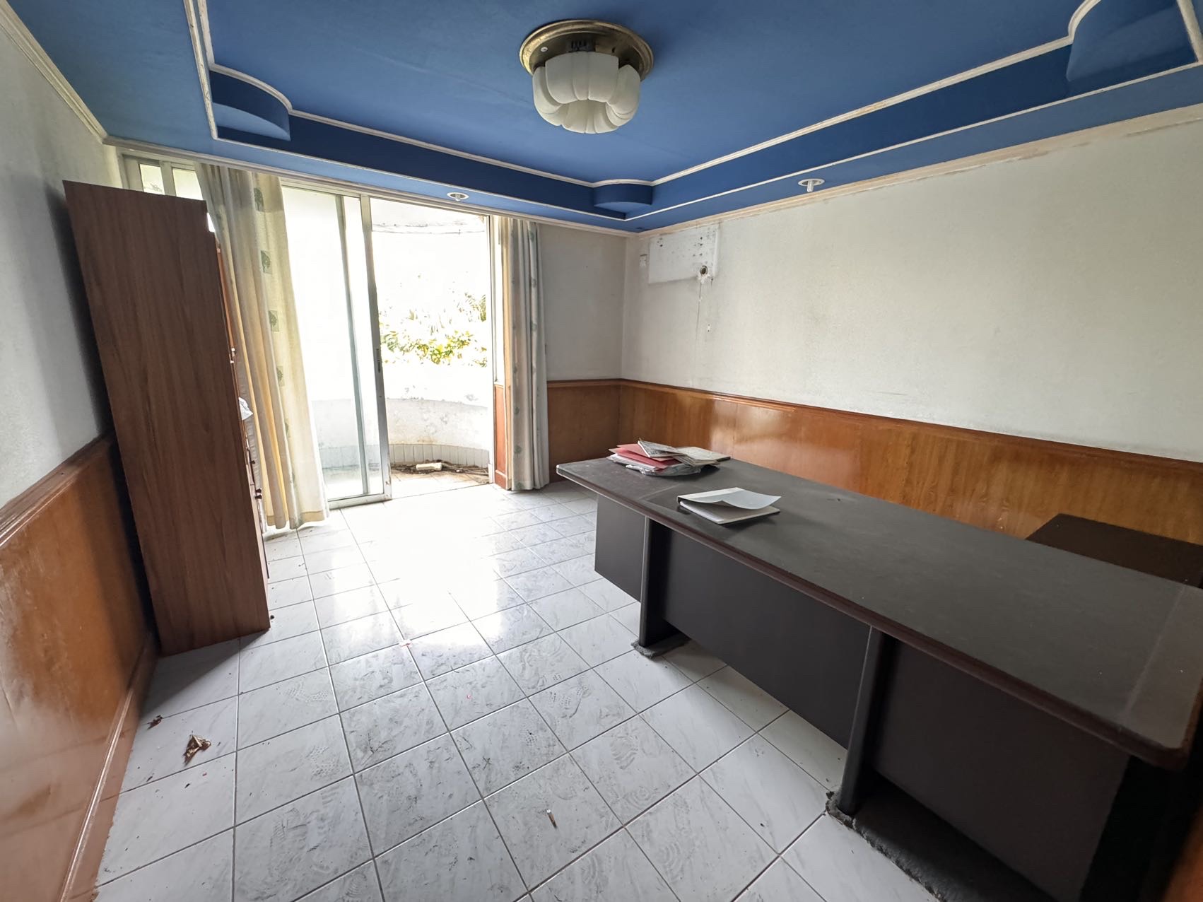 龙珠新城  4室2厅2卫    146.0万客厅