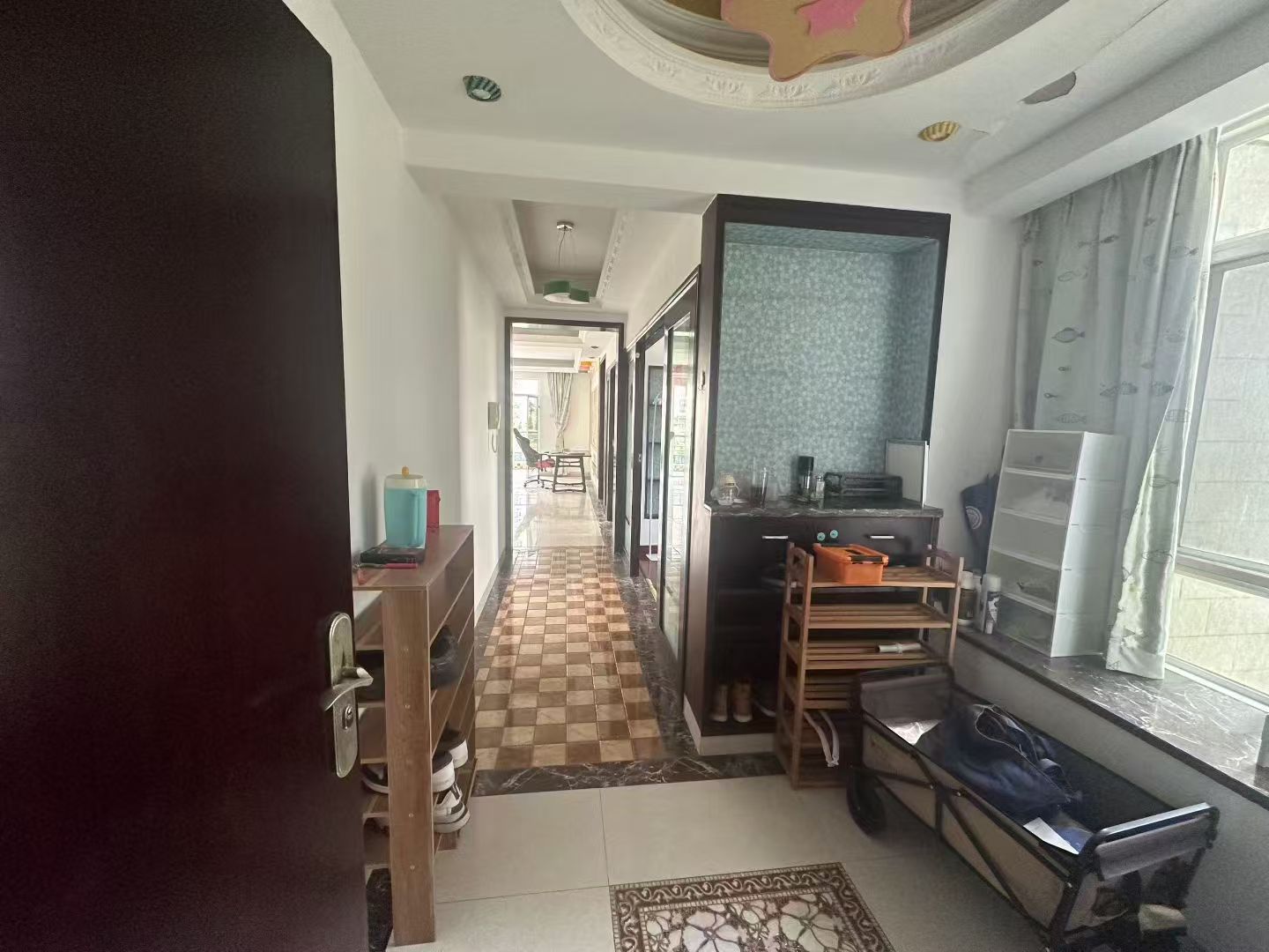 紫荆花园一期  3室2厅2卫    179.0万 紫荆花园一期  3室2厅2卫    179.0万客厅