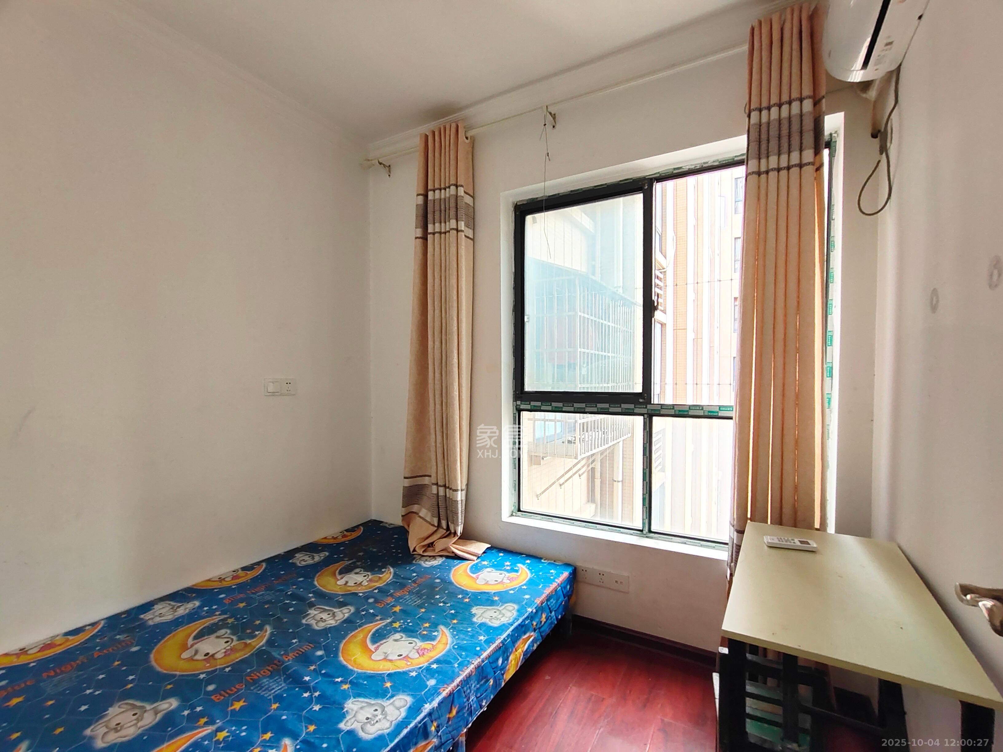 香樟兰亭（朗峰苑）  3室2厅1卫    2500.0元/月室内图