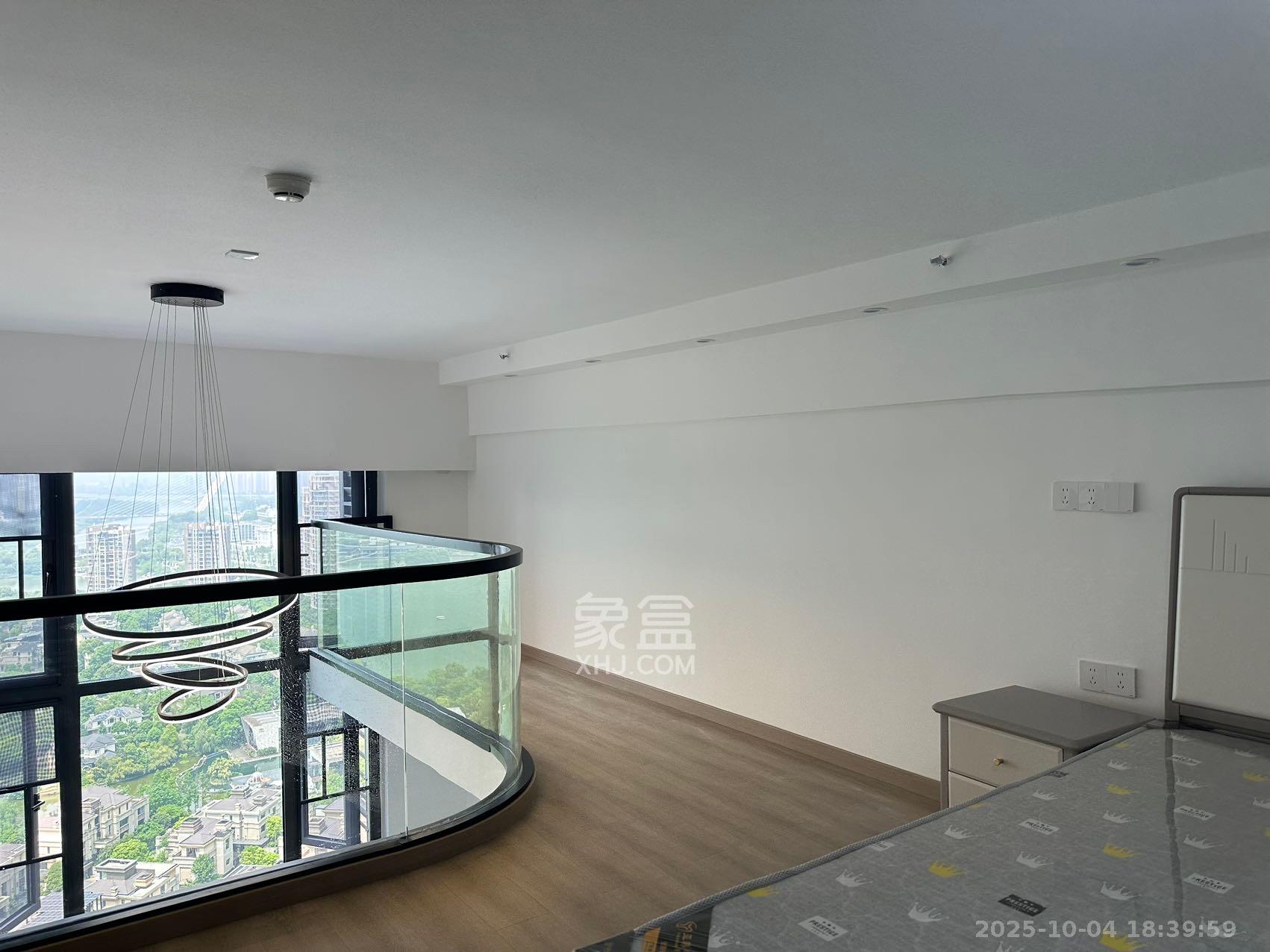 藏珑湖上公馆 1室1厅2卫 2800.0元/月 藏珑湖上公馆 1室1厅2卫 2800.0元/月室内图