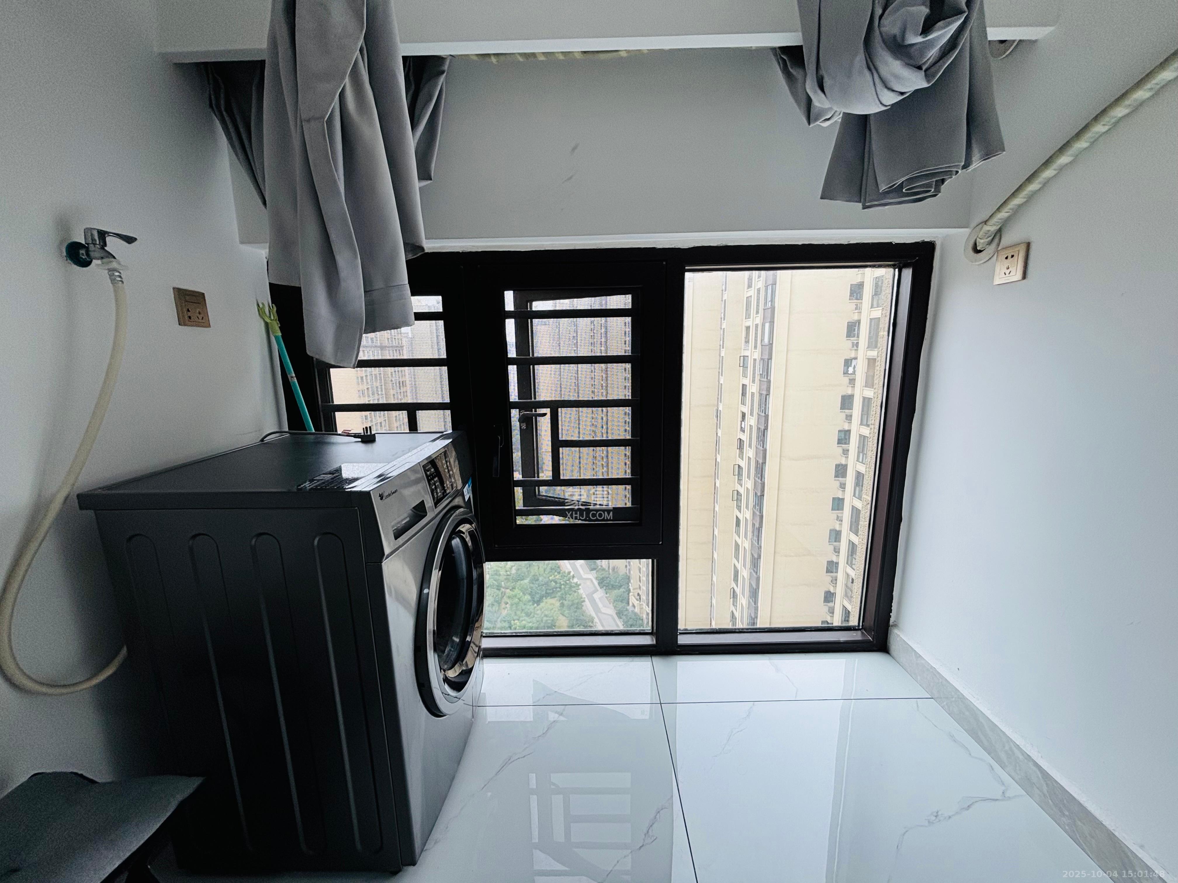 金地中交麓谷香颂(金地中交雅苑)  2室1厅0卫    1700.0元/月室内图