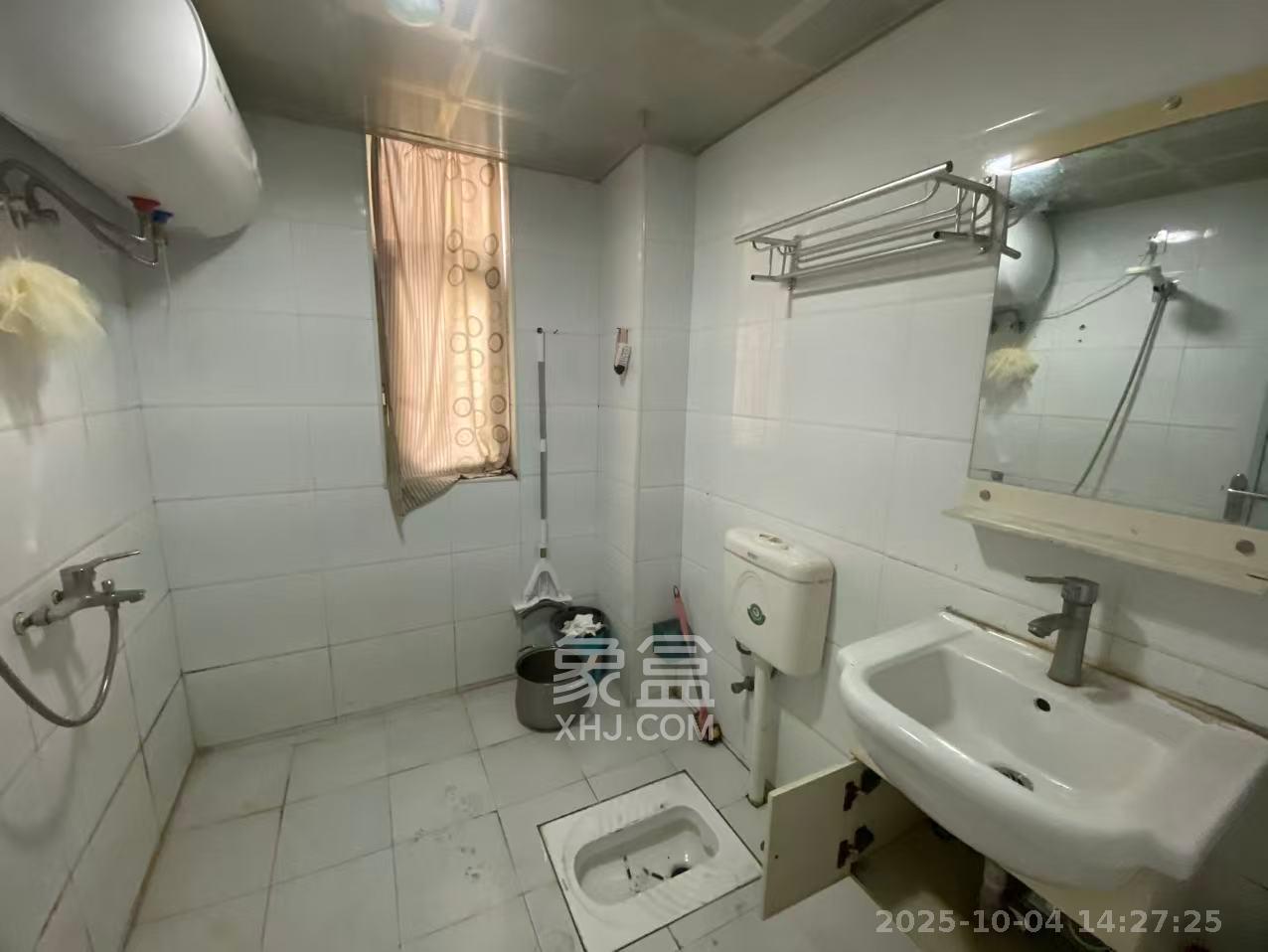 东方航标 3室2厅1卫 1650.0元/月 东方航标 3室2厅1卫 1650.0元/月室内图