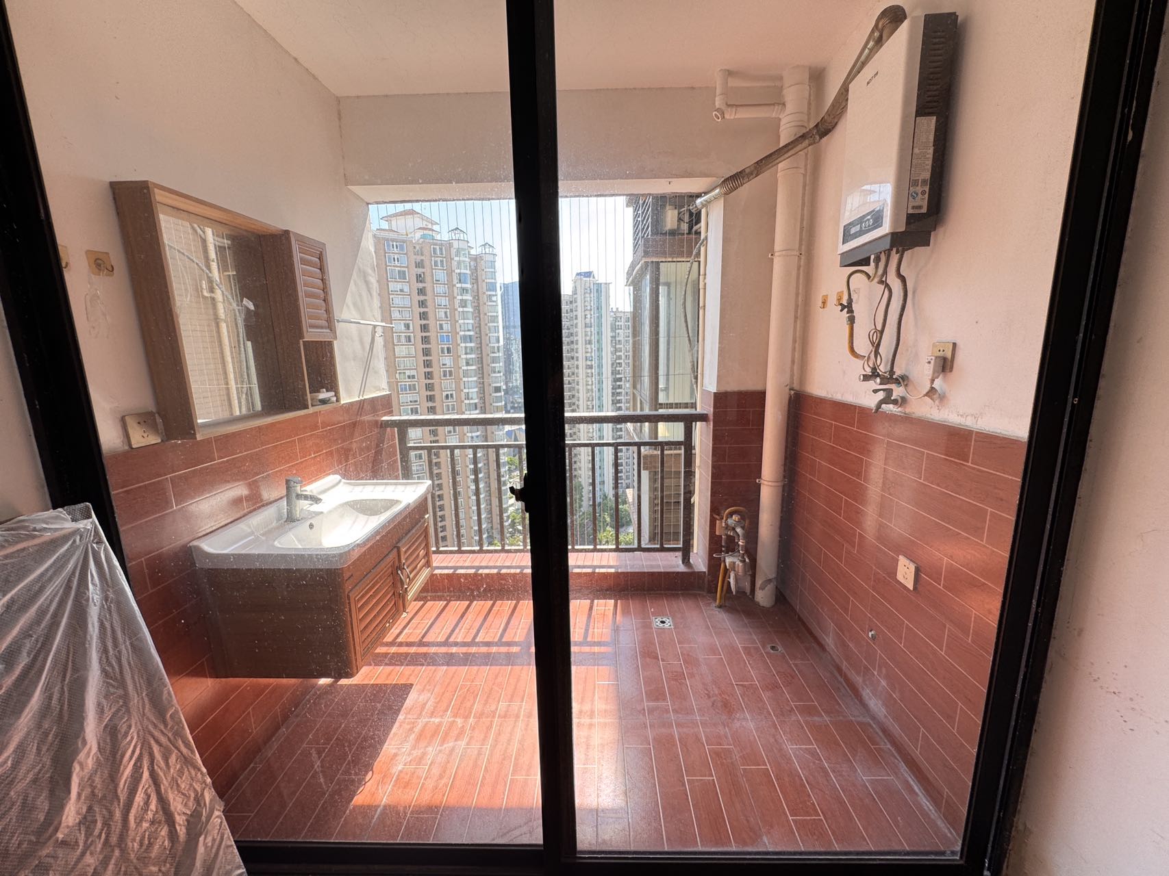 国贸城市花园 4室2厅2卫 4800.0元/月 国贸城市花园 4室2厅2卫 4800.0元/月室内图