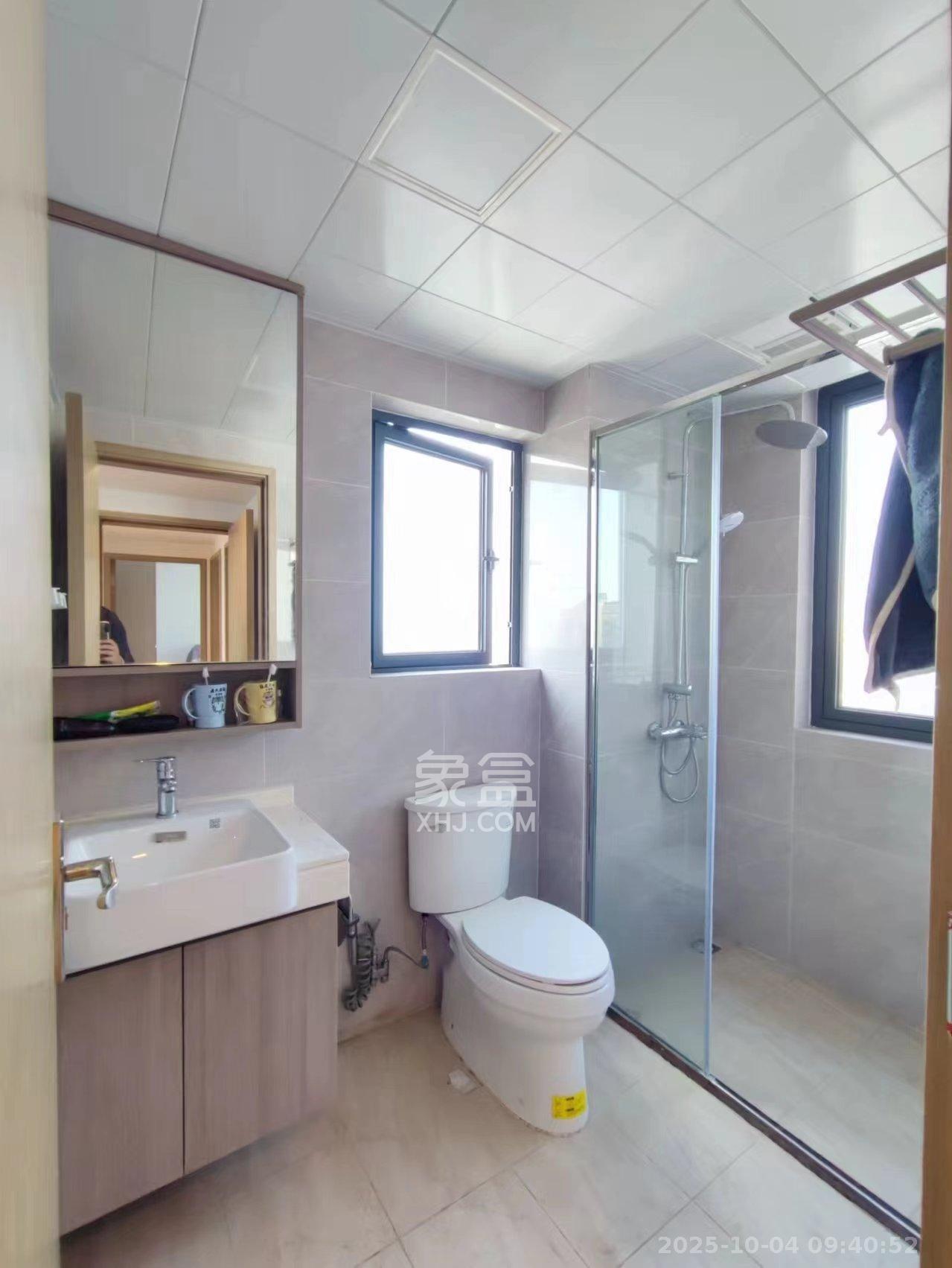 清控湖山雅居南区 4室2厅2卫 3200.0元/月 清控湖山雅居南区 4室2厅2卫 3200.0元/月室内图