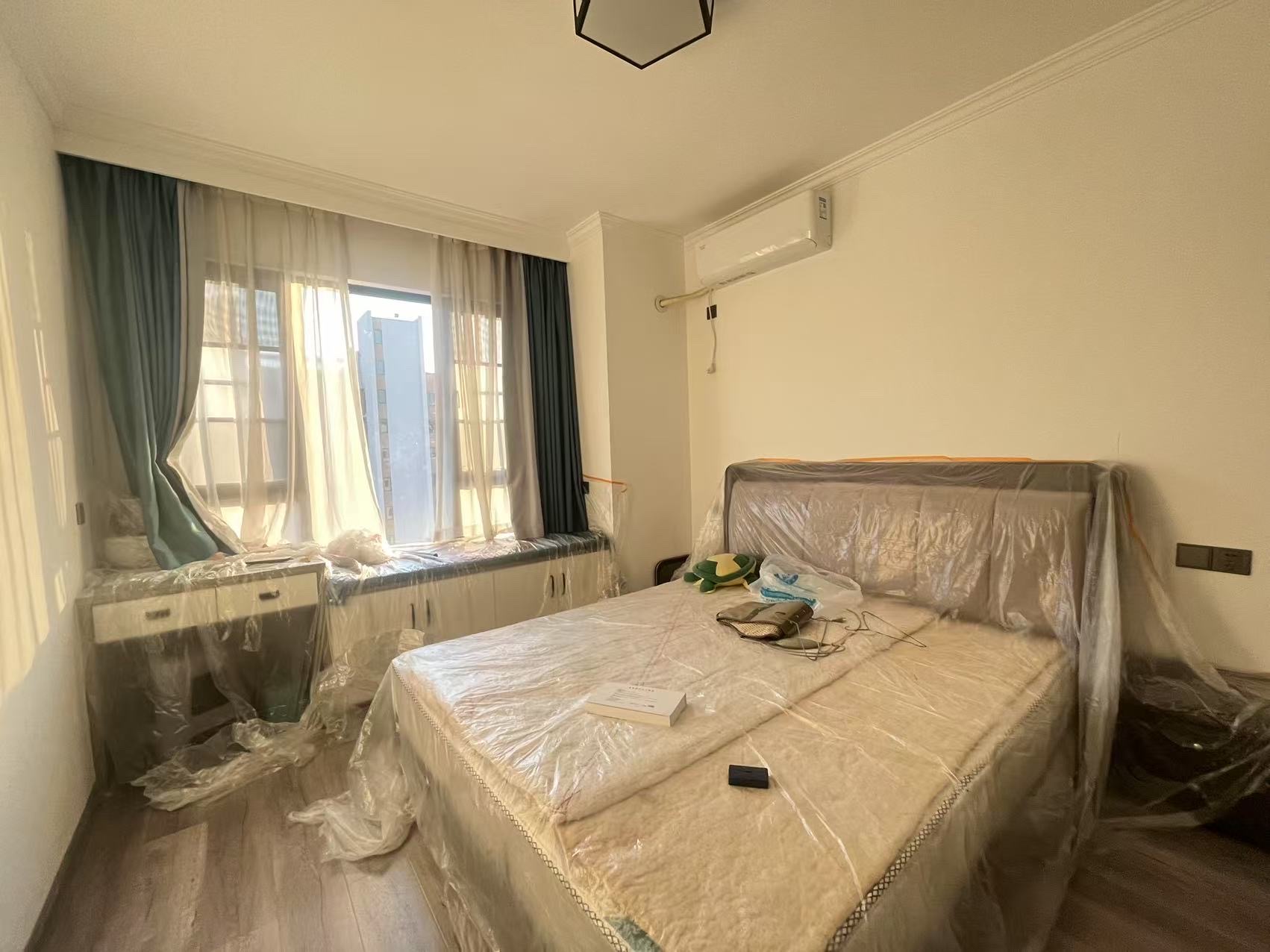 佳兆业.悦峰  3室2厅2卫    3000.0元/月室内图