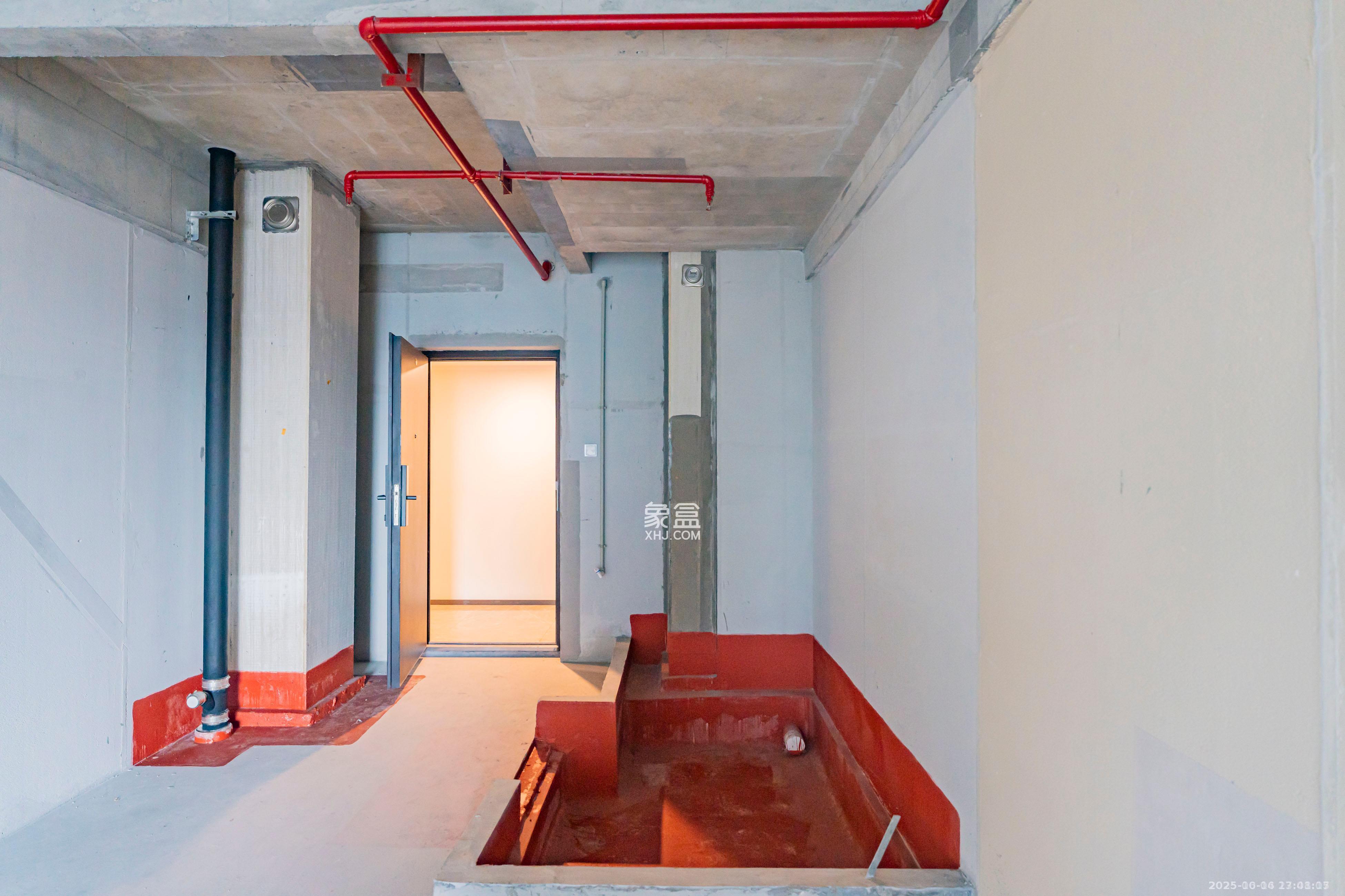 华润置地中心  1室0厅1卫    2500.0元/月室内图