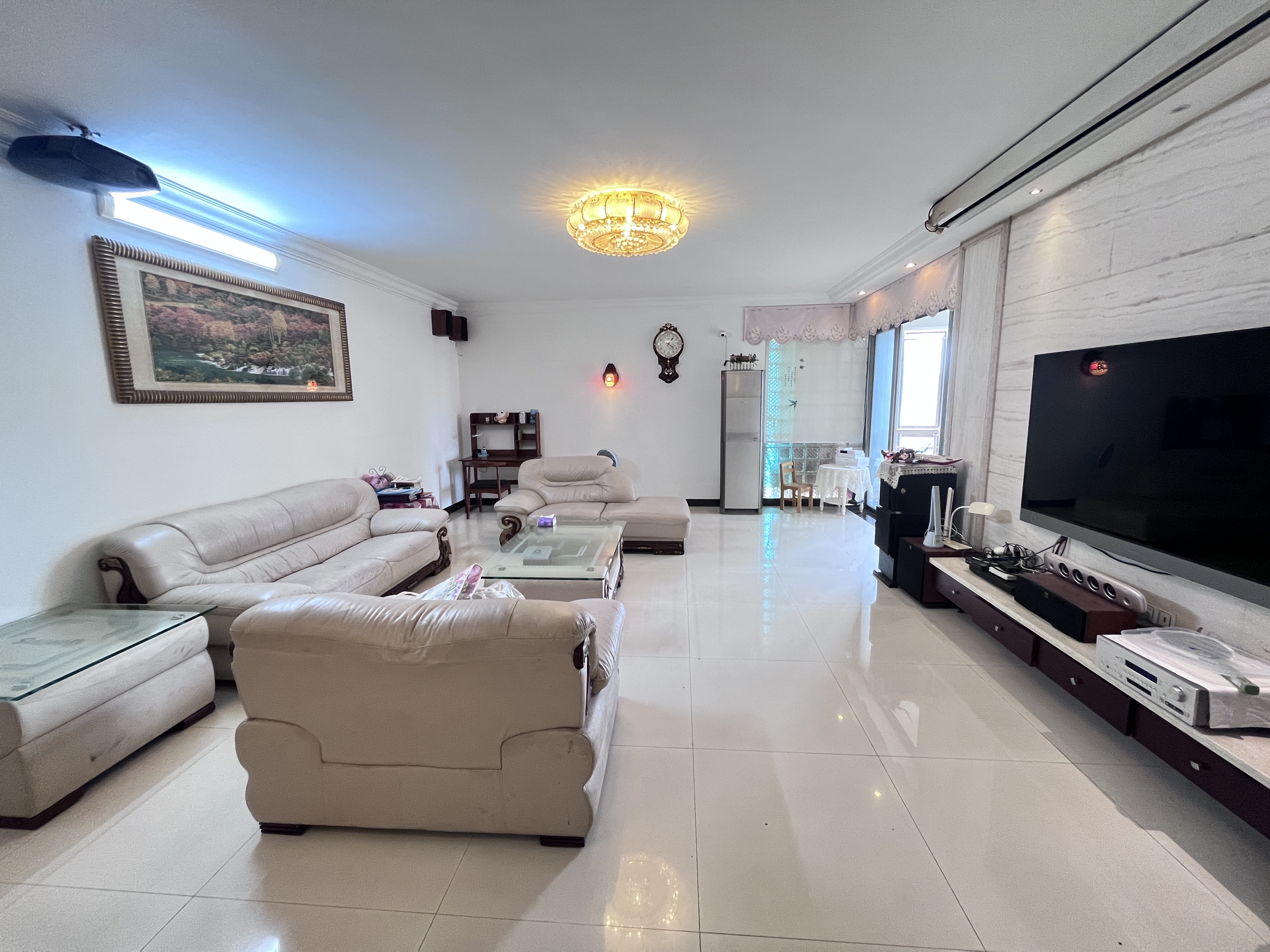 海岸壹号 4室2厅2卫 5000.0元/月 海岸壹号 4室2厅2卫 5000.0元/月室内图