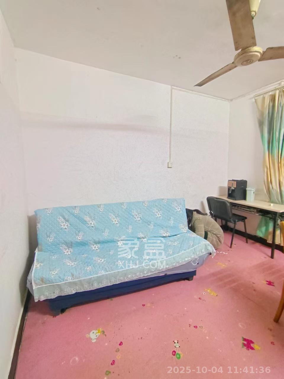 人民新村  1室1厅1卫    1300.0元/月 人民新村  1室1厅1卫    1300.0元/月室内图