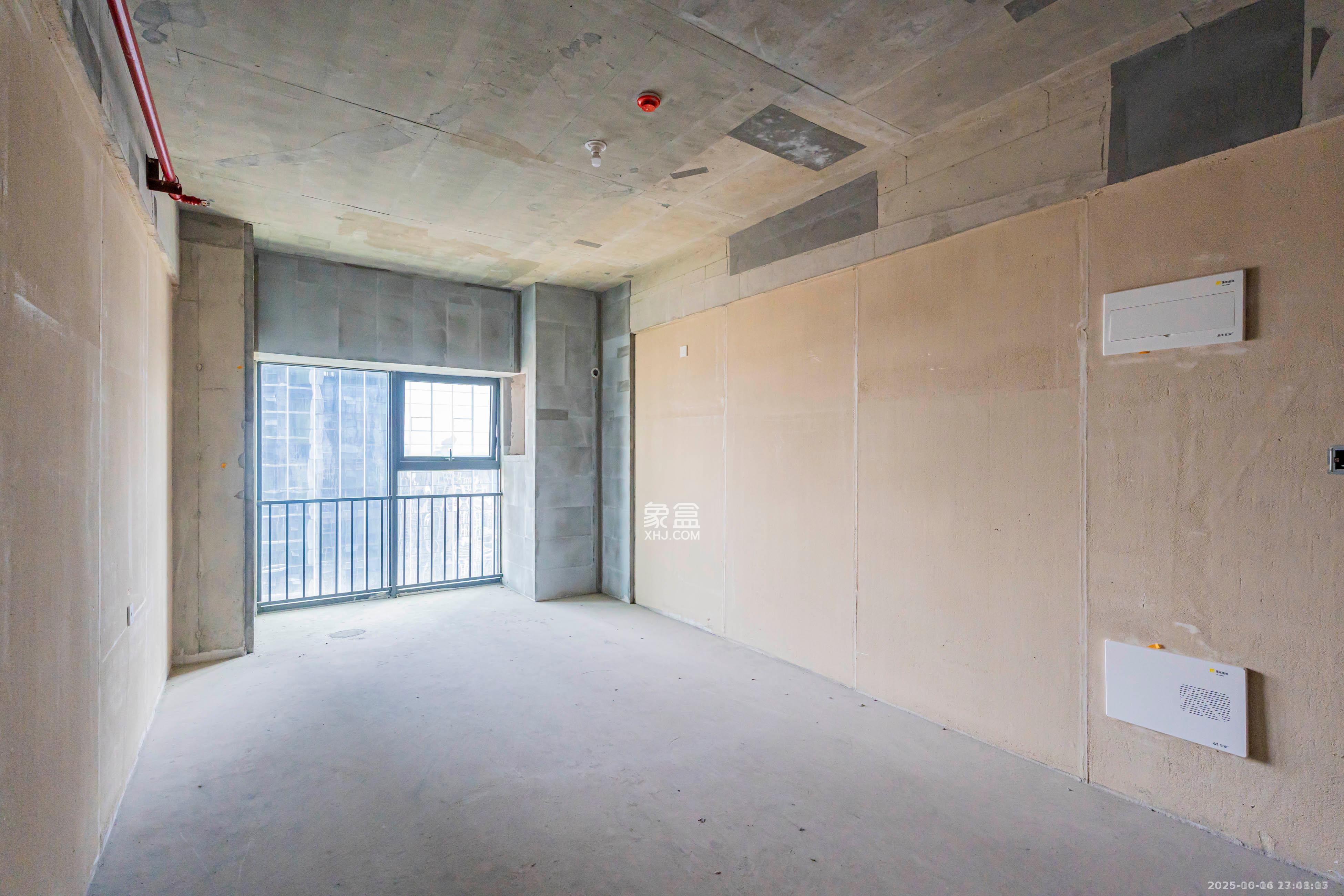 华润置地中心  1室0厅1卫    2500.0元/月室内图