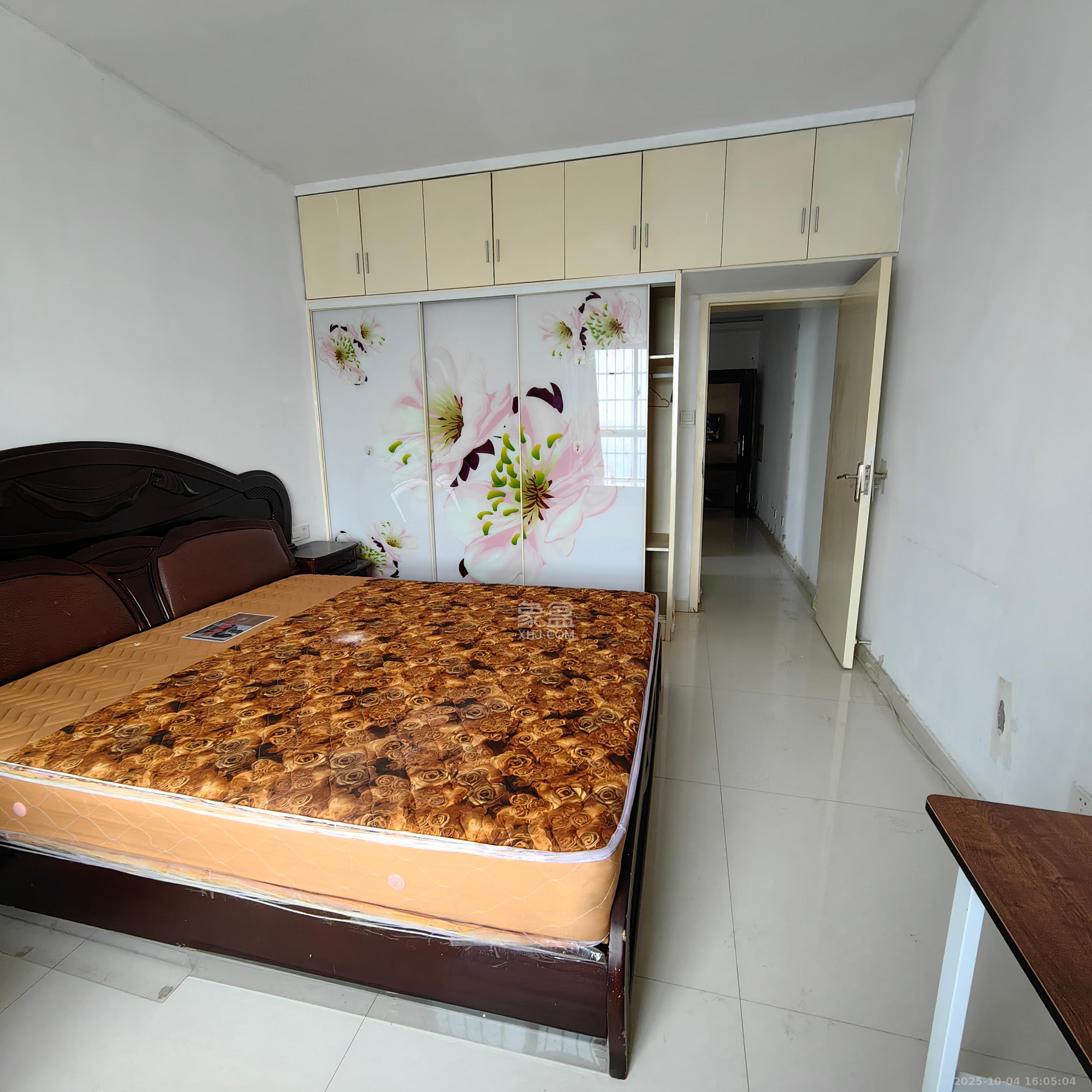 紫晶城 1室1厅1卫 1300.0元/月 紫晶城 1室1厅1卫 1300.0元/月室内图