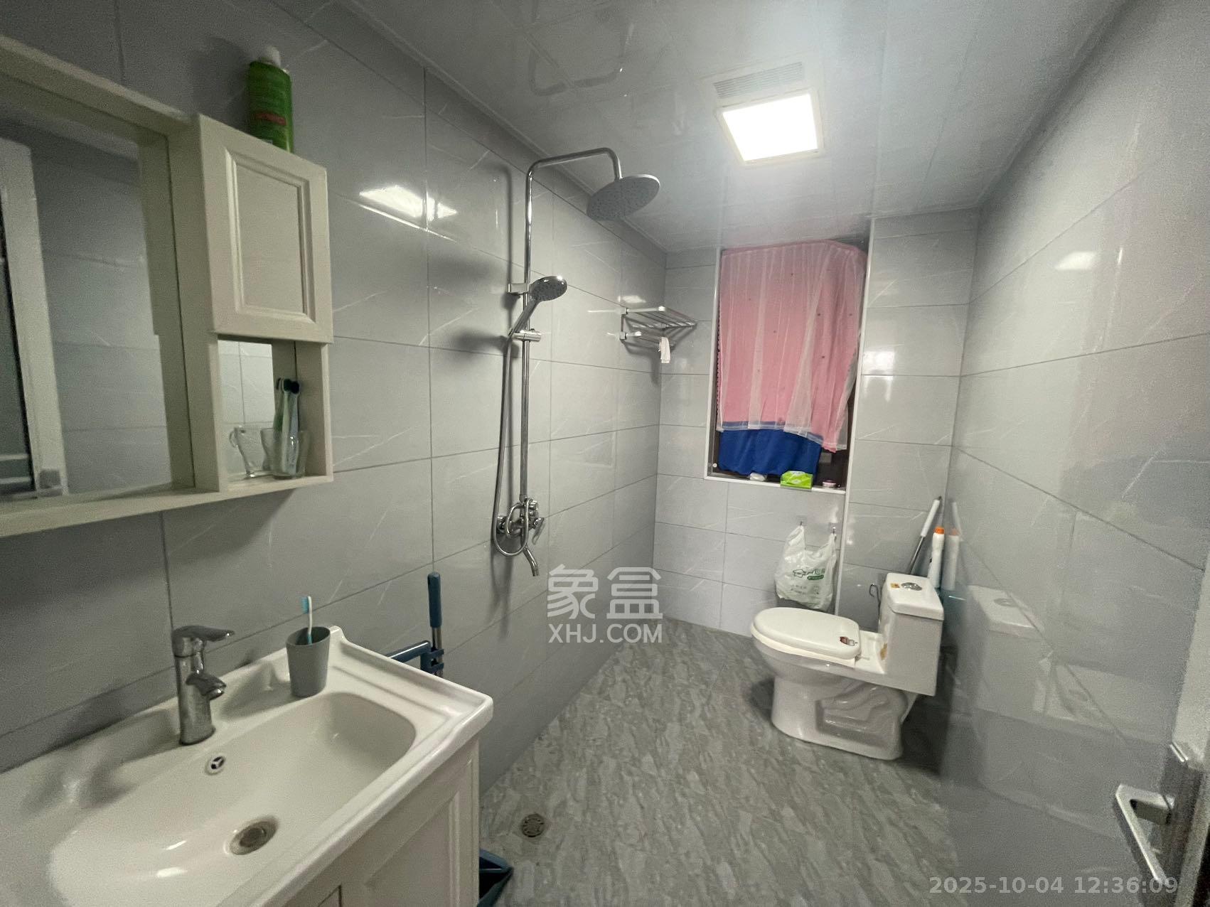 大唐印象二期御府 3室2厅2卫 2600.0元/月 大唐印象二期御府 3室2厅2卫 2600.0元/月室内图