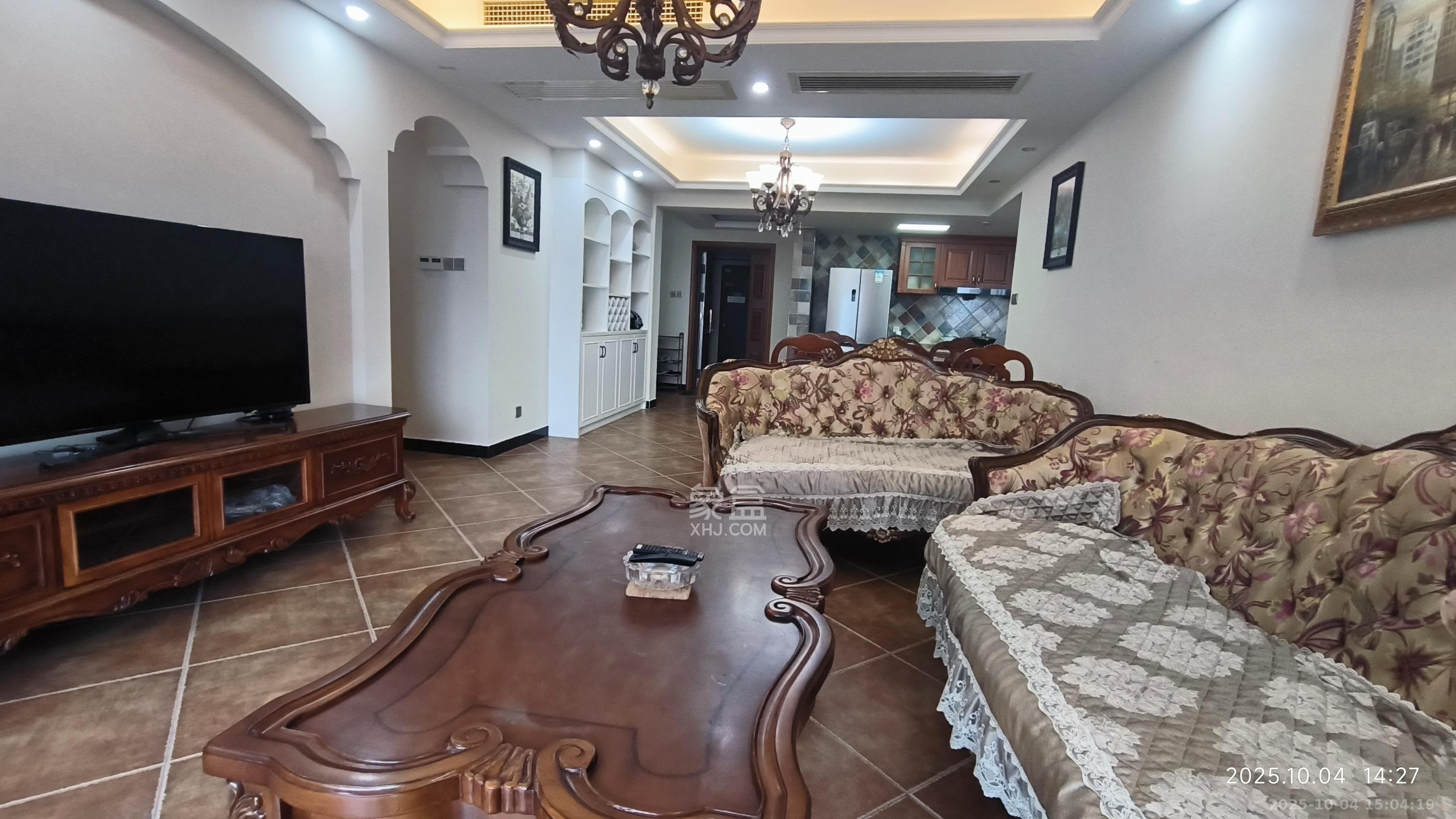 保利国际广场  3室2厅2卫    5000.0元/月 保利国际广场  3室2厅2卫    5000.0元/月