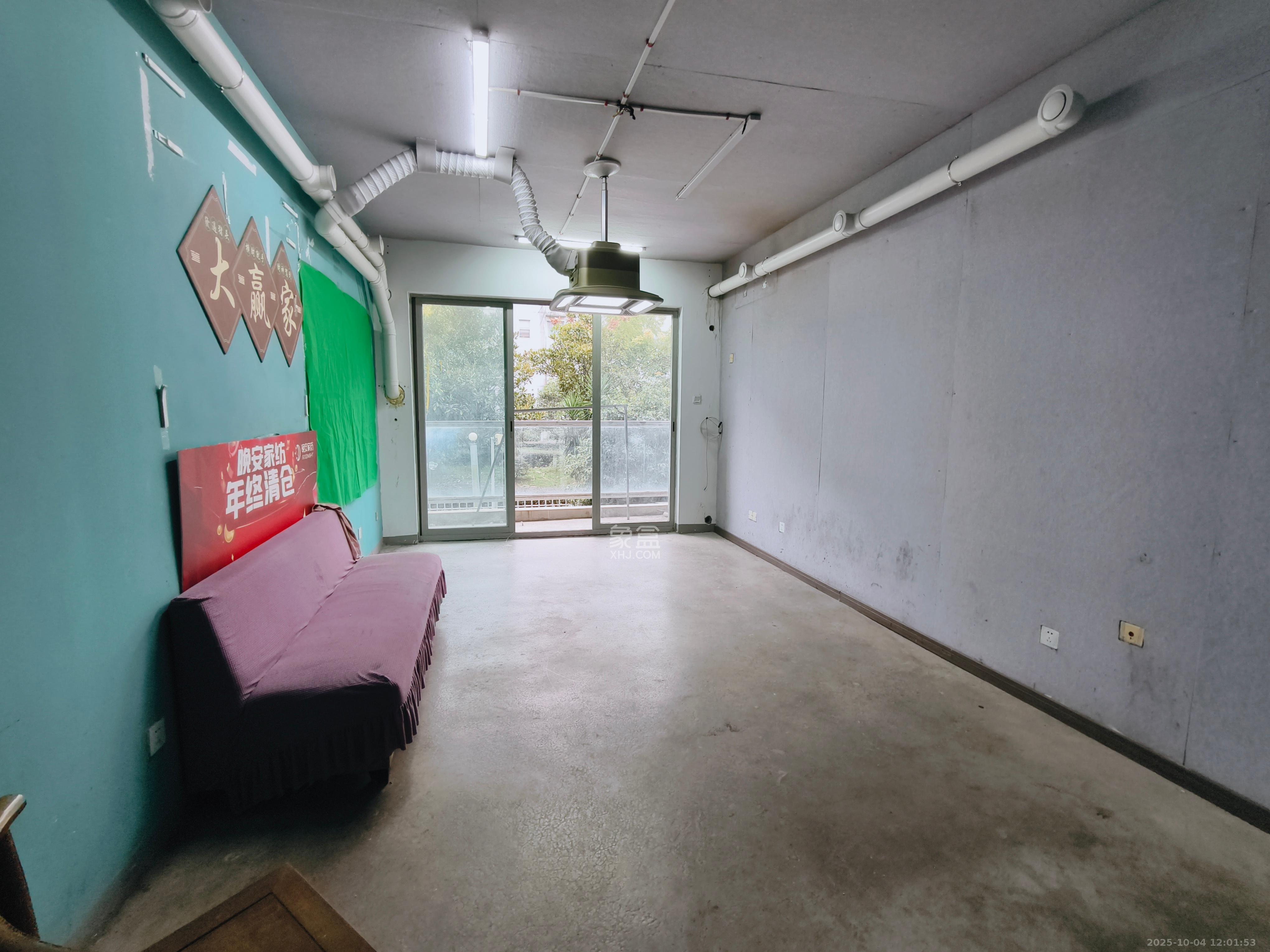 阳光100二期 5室2厅2卫 4500.0元/月 阳光100二期 5室2厅2卫 4500.0元/月室内图