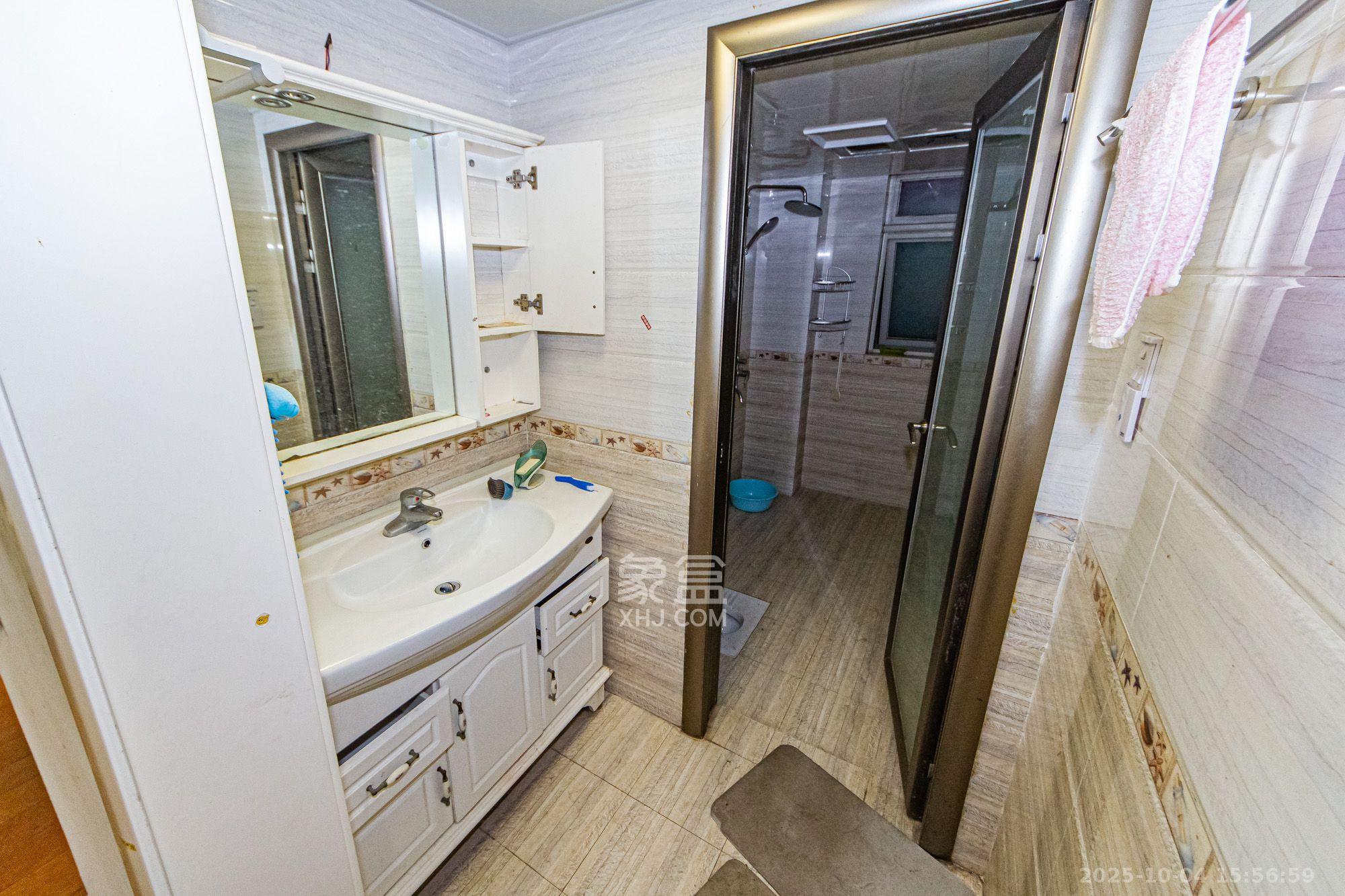 北辰三角洲E3区 3室2厅1卫 3300.0元/月 北辰三角洲E3区 3室2厅1卫 3300.0元/月室内图