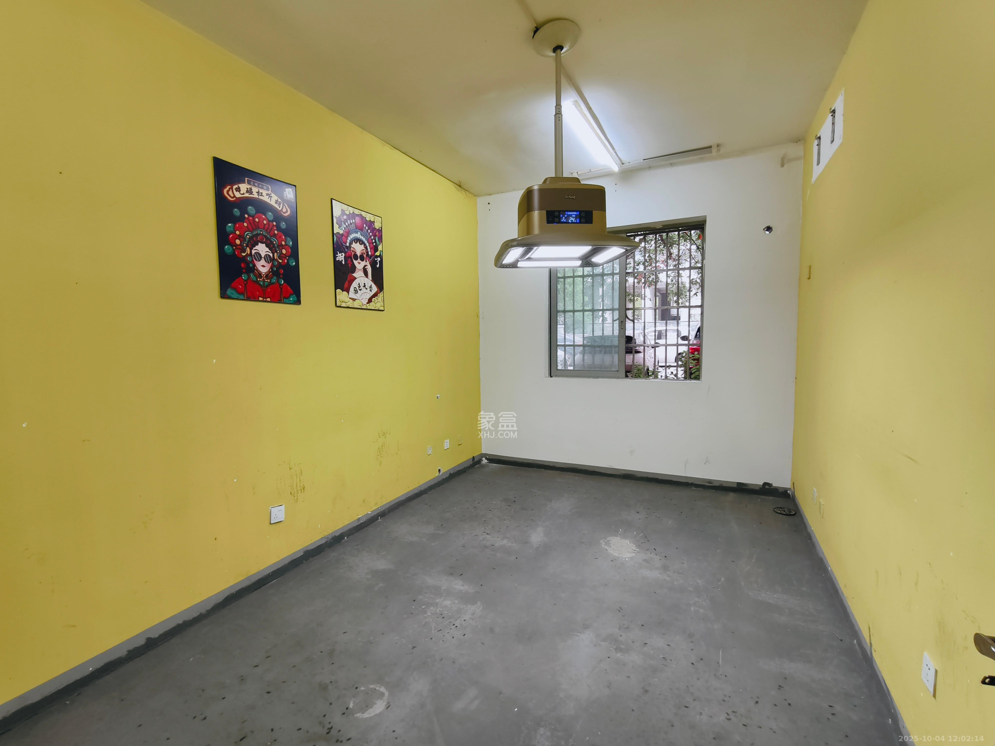 阳光100二期 5室2厅2卫 4500.0元/月 阳光100二期 5室2厅2卫 4500.0元/月室内图