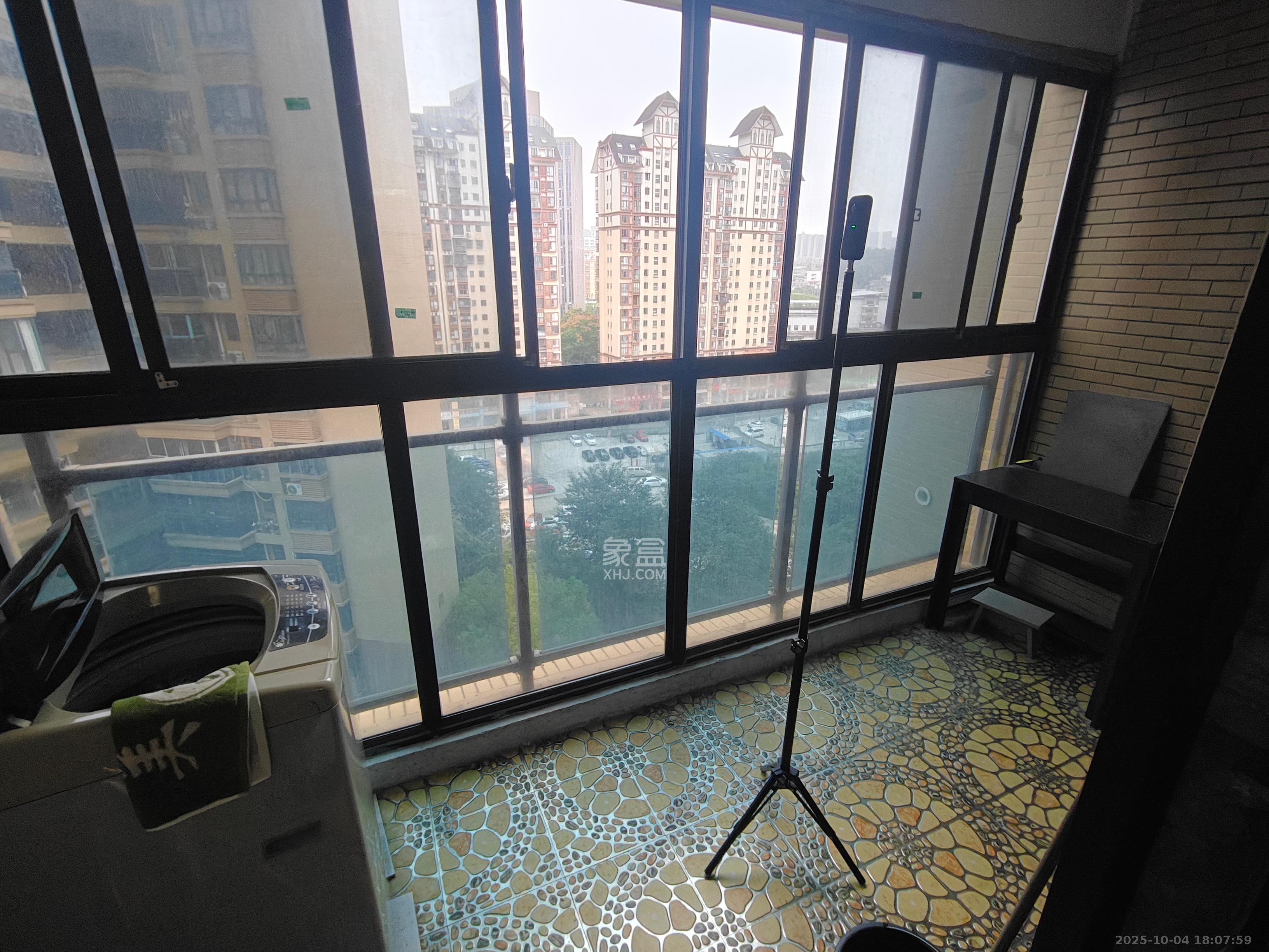 阿普阿布  2室2厅1卫    2400.0元/月室内图