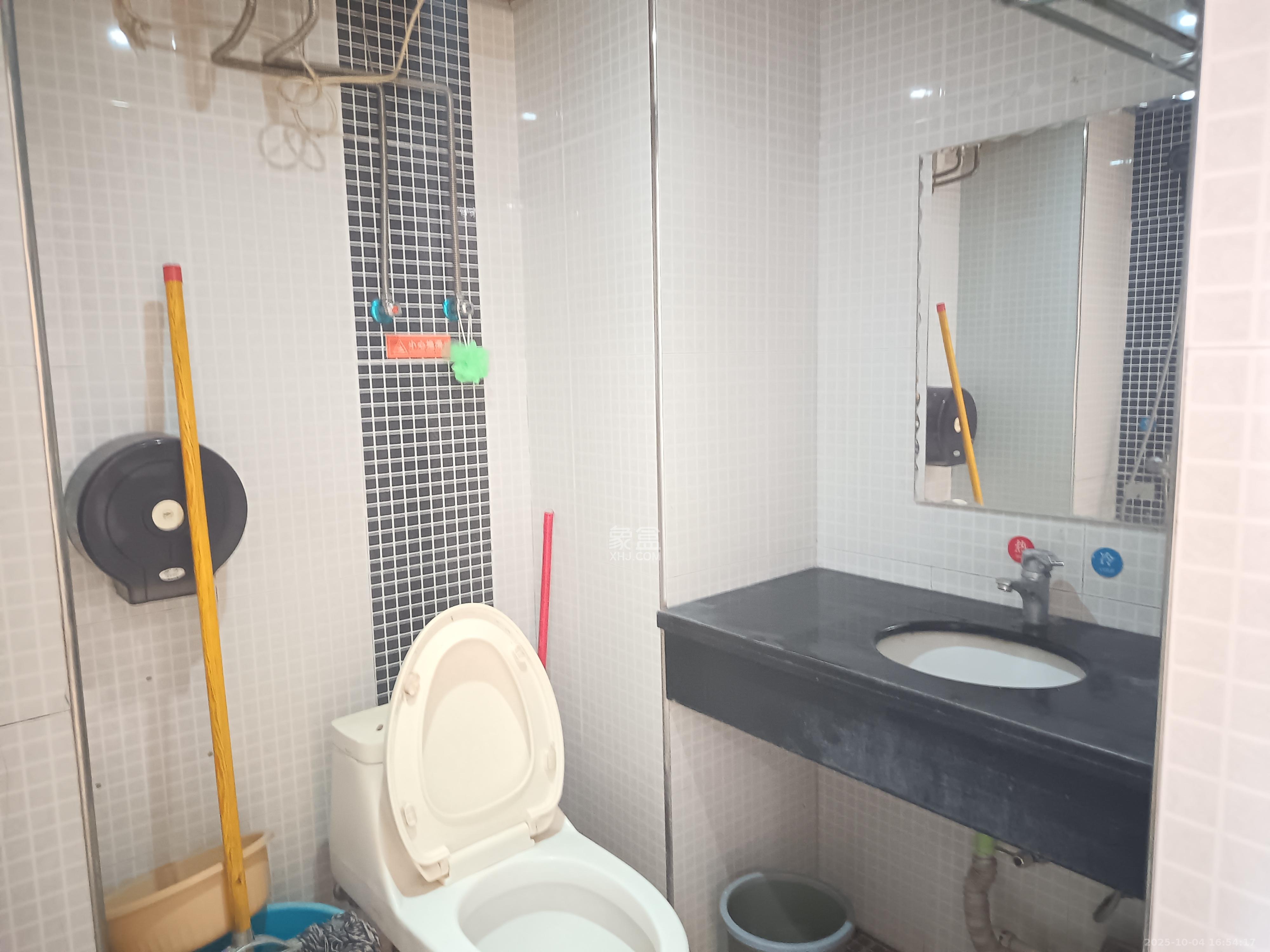 凯通国际城(凯通朝庭) 1室1厅1卫 1100.0元/月 凯通国际城(凯通朝庭) 1室1厅1卫 1100.0元/月室内图