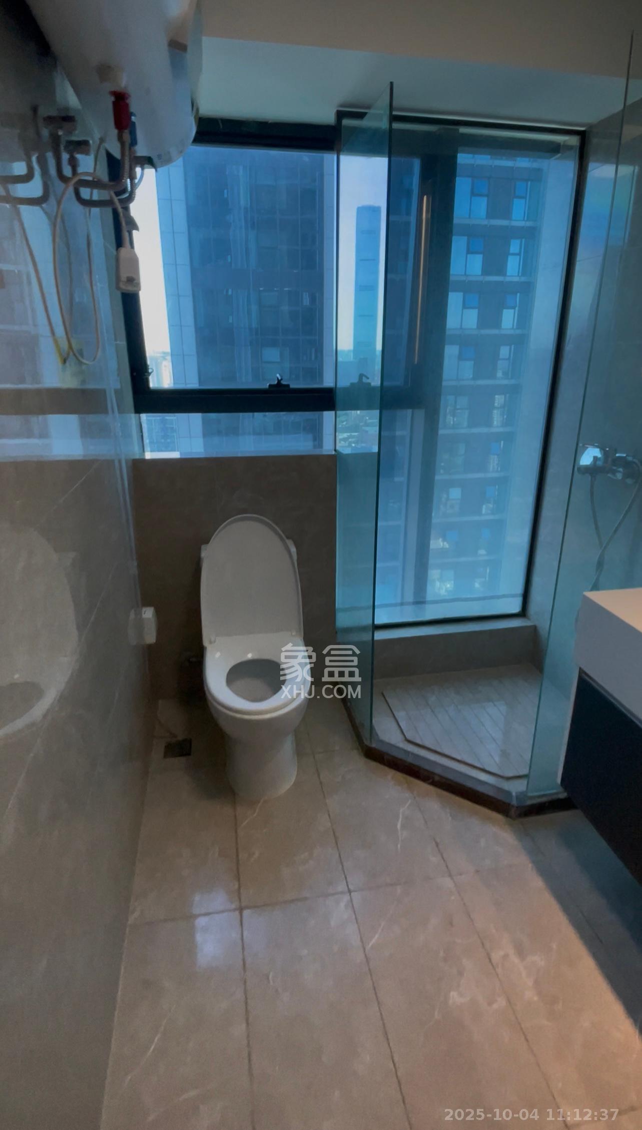 华润置地中心  1室0厅1卫    2800.0元/月室内图