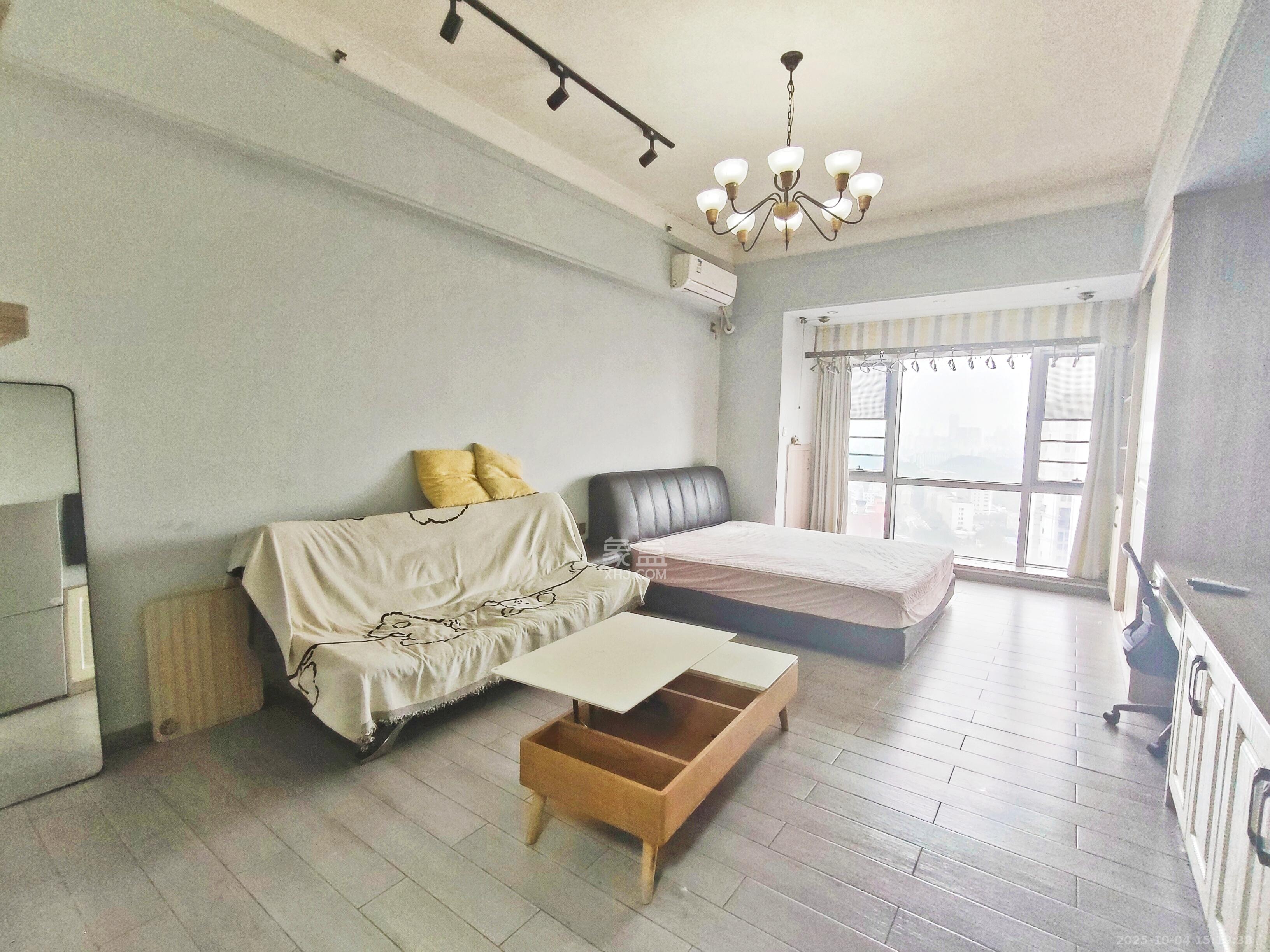 奥克斯缔壹城 1室1厅1卫 1500.0元/月 奥克斯缔壹城 1室1厅1卫 1500.0元/月室内图