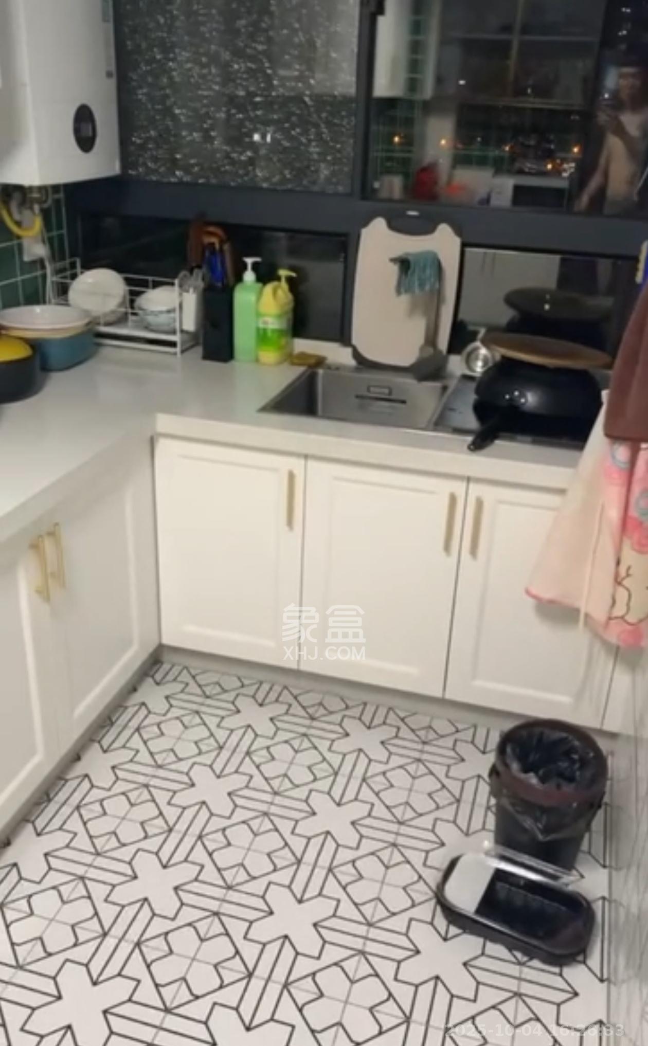 振业城三期  3室2厅2卫    3500.0元/月 振业城三期  3室2厅2卫    3500.0元/月室内图