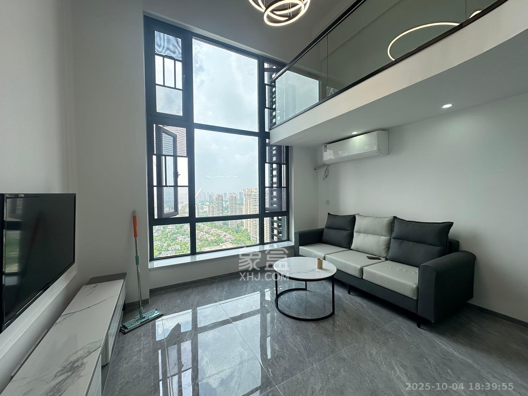 藏珑湖上公馆  1室1厅2卫    2800.0元/月室内图