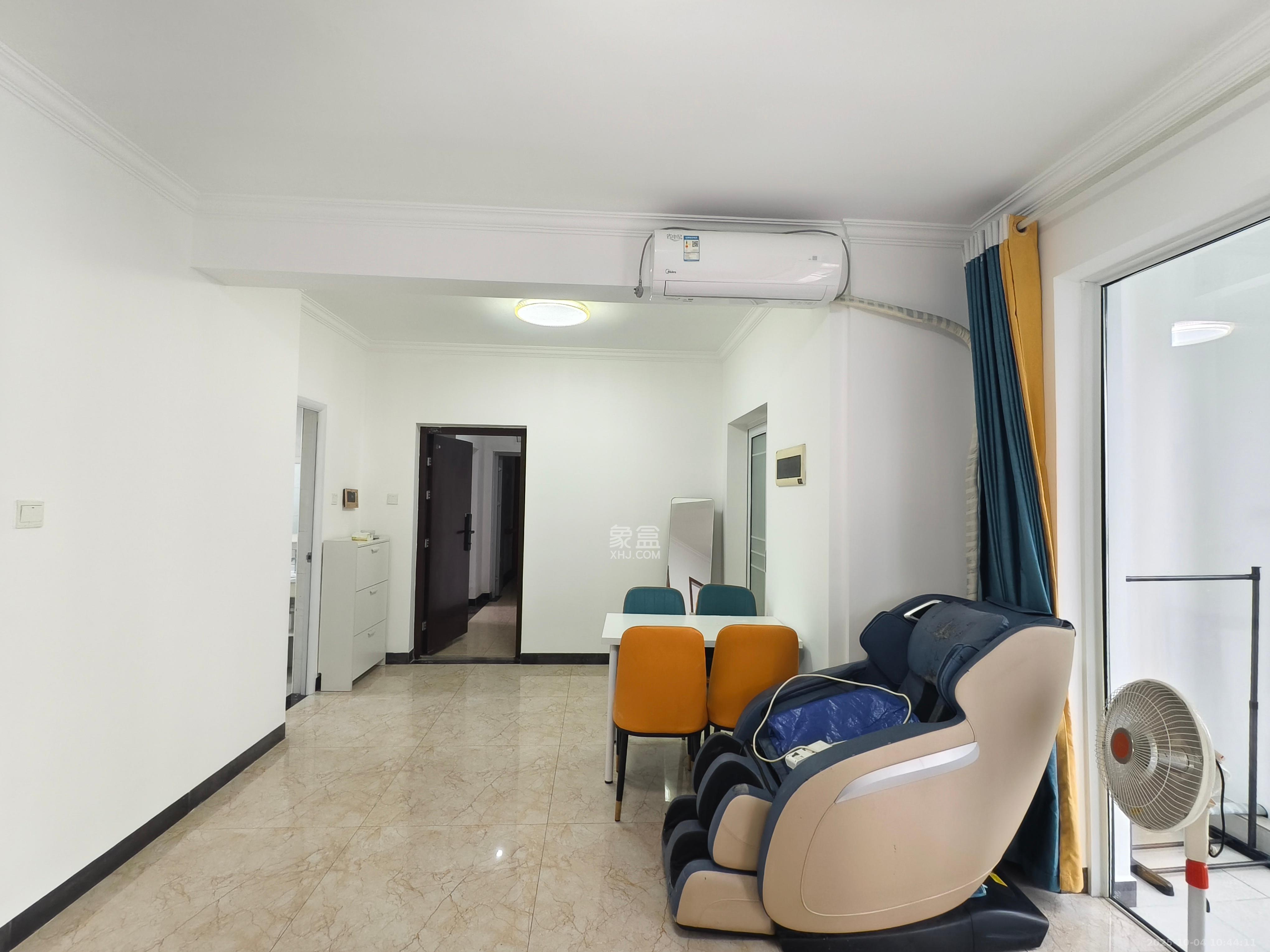 和悦城(蟠龙景苑)  3室2厅1卫    2000.0元/月室内图