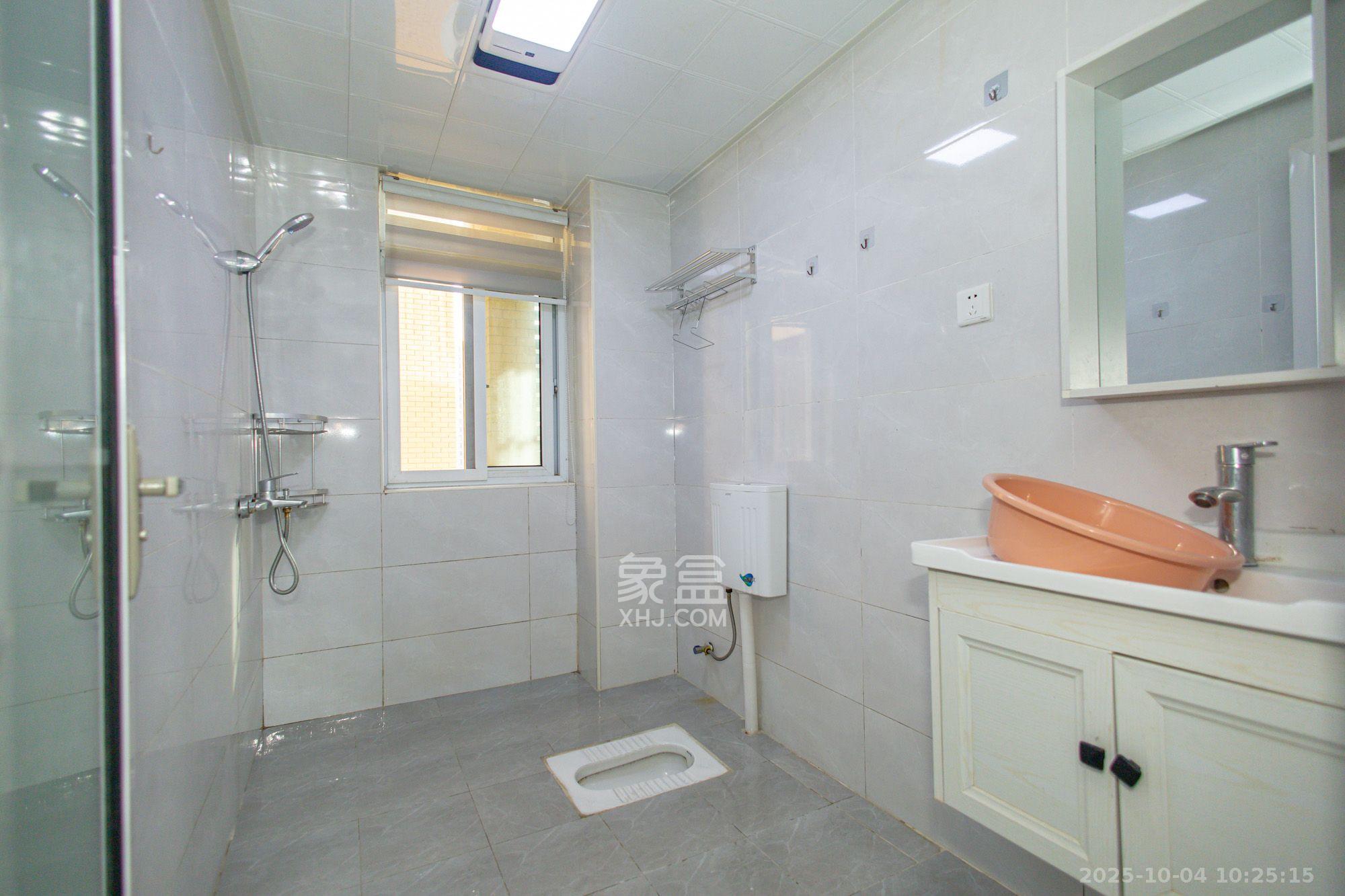 楚天世纪城西苑 3室2厅1卫 1900.00元/月 楚天世纪城西苑 3室2厅1卫 1900.00元/月室内图