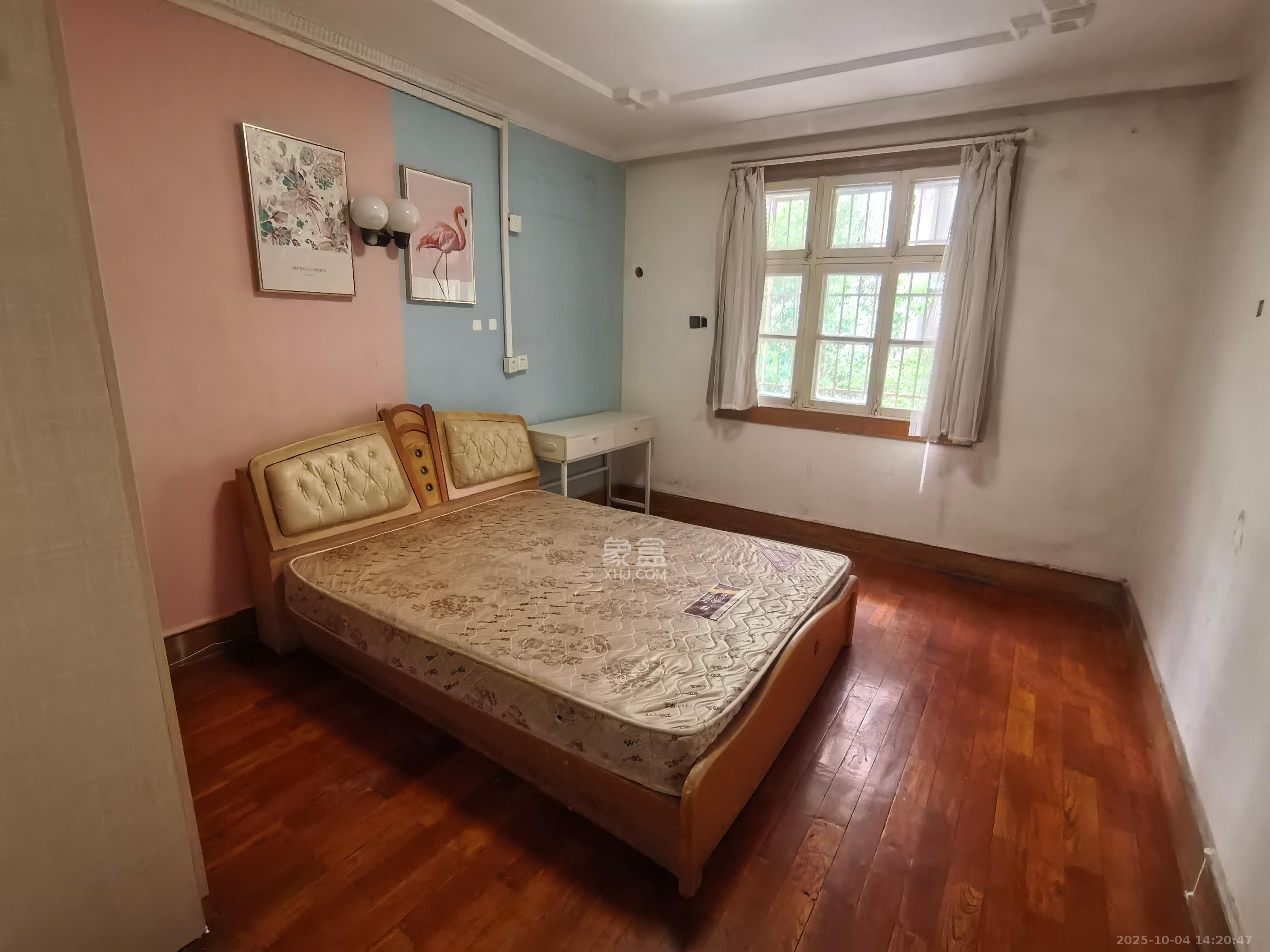 恒达花园 4室2厅1卫 1800.0元/月 恒达花园 4室2厅1卫 1800.0元/月室内图